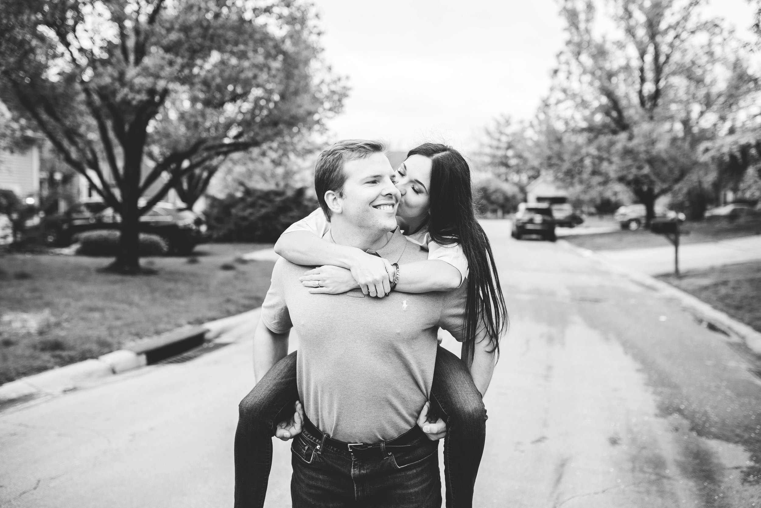 cincinnati engagement photographers-10.jpg