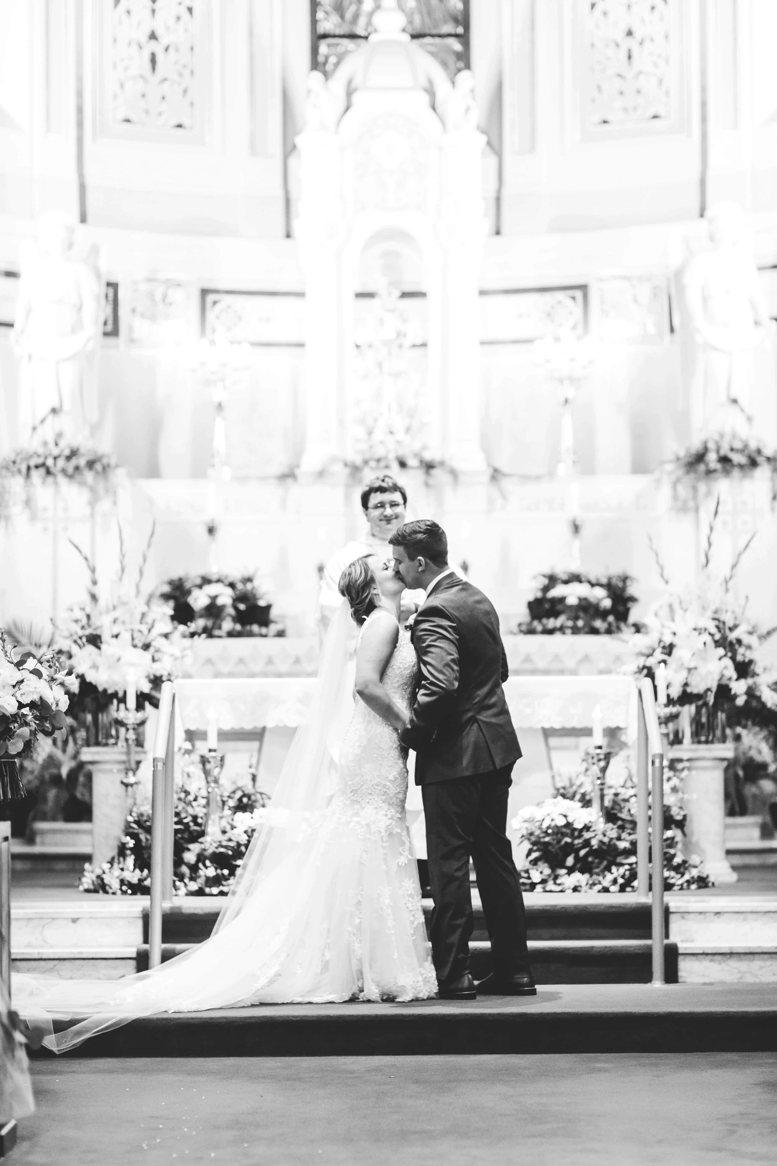st joseph dayton ohio wedding-3.jpg