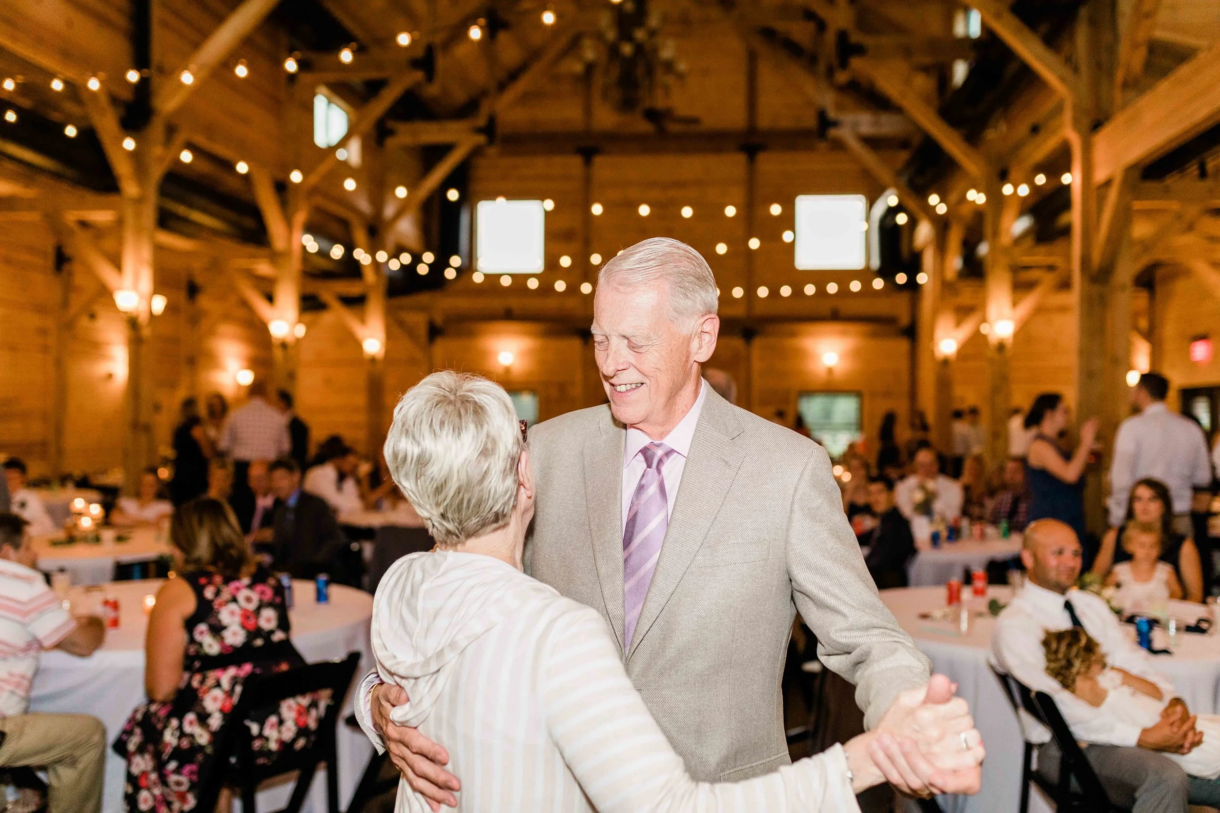 CINCINNATI DAYTON OHIO WEDDING PHOTOGRAPHY-40.jpg