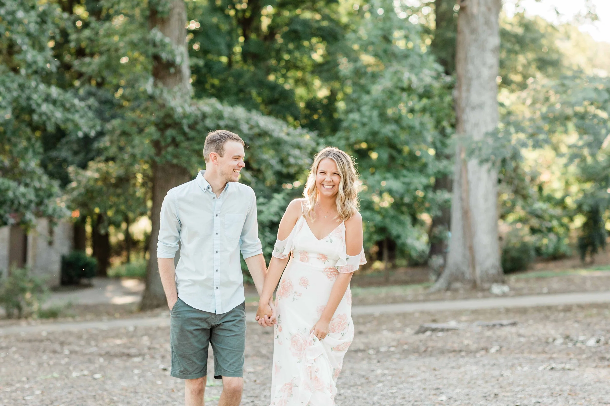 cincinnati engagement photographers-1.jpg