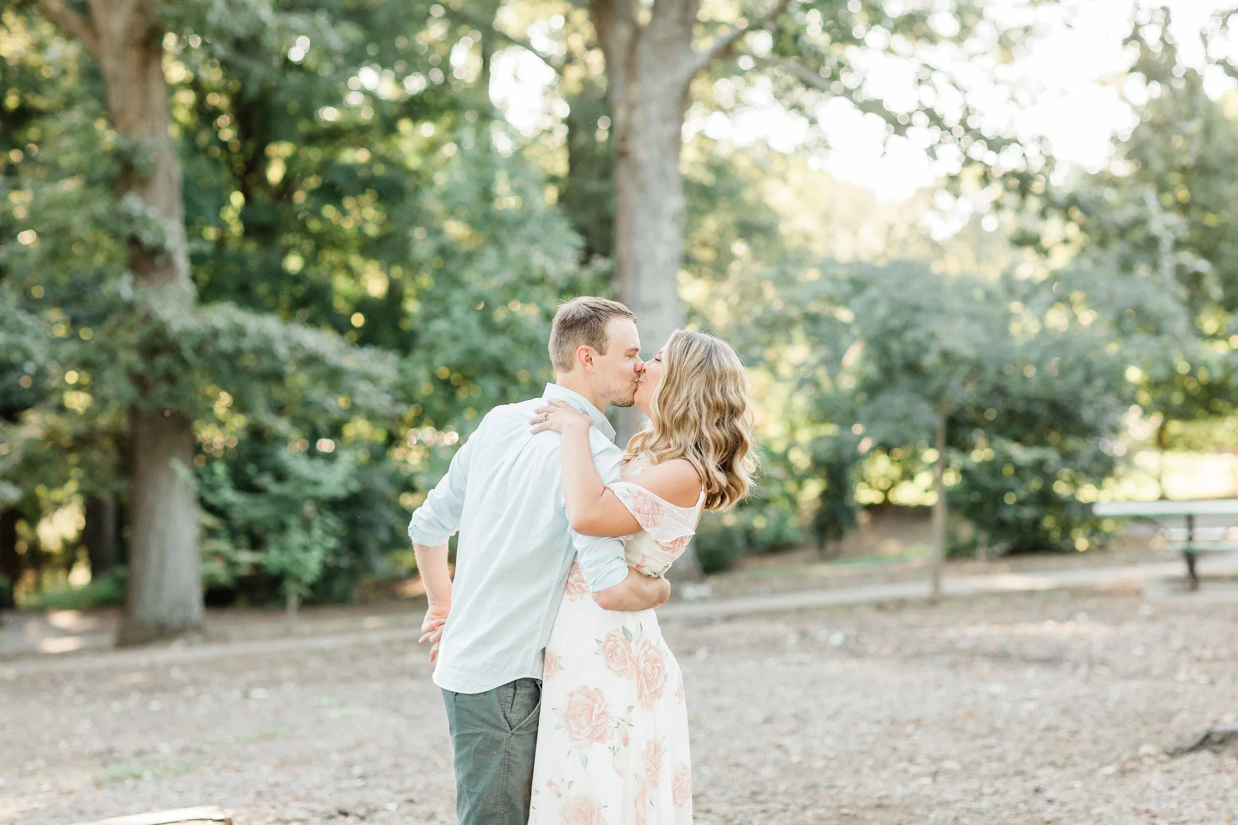 cincinnati engagement photographers-3.jpg