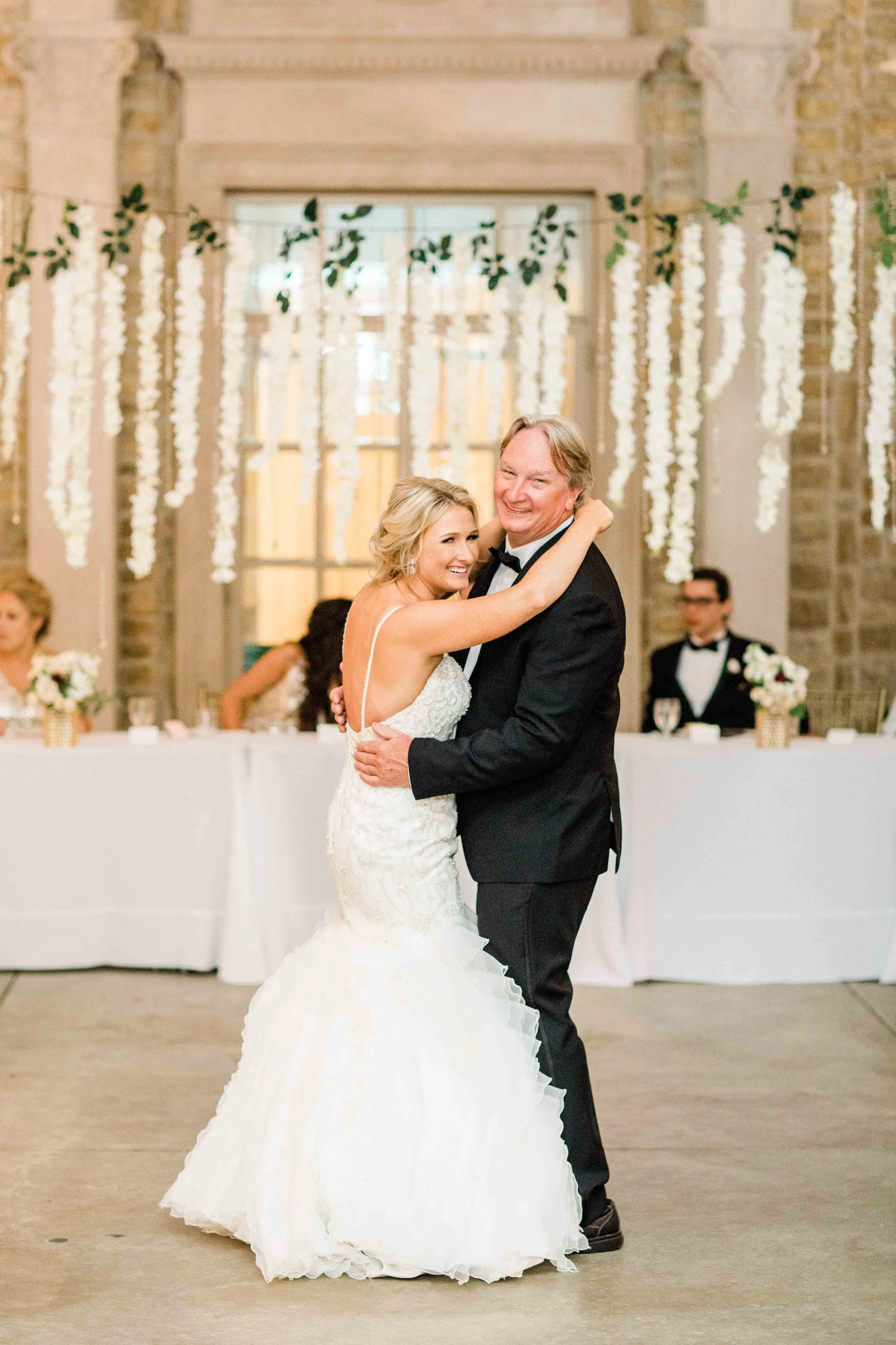 ault park wedding reception photography-10.jpg