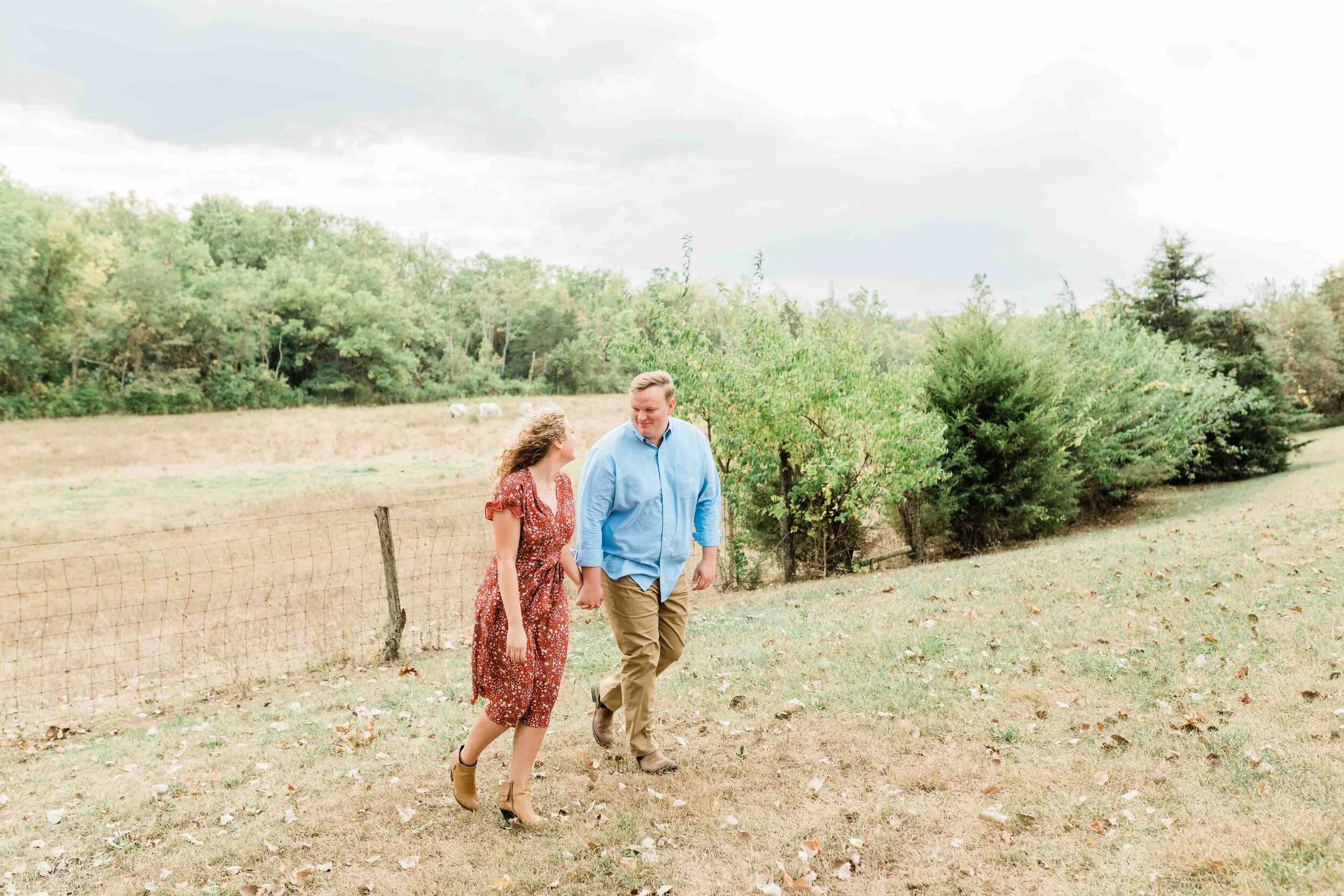 carriage hill metropark engagement session-2.jpg