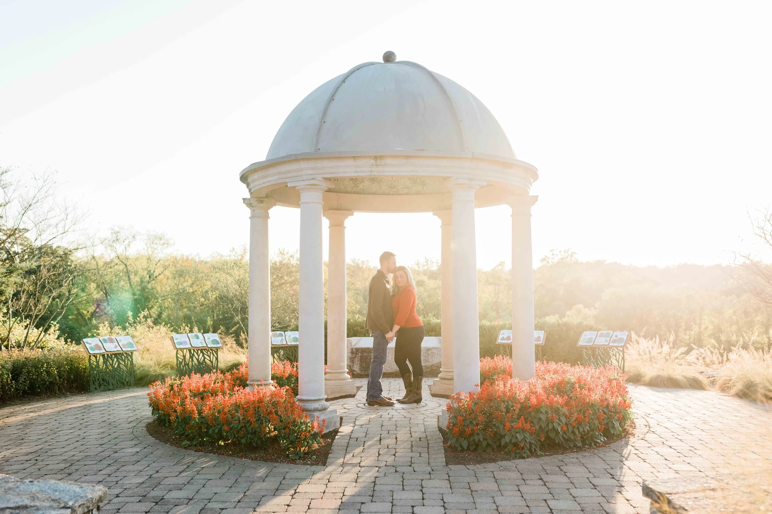 glenwood gardens engagement session-3.jpg