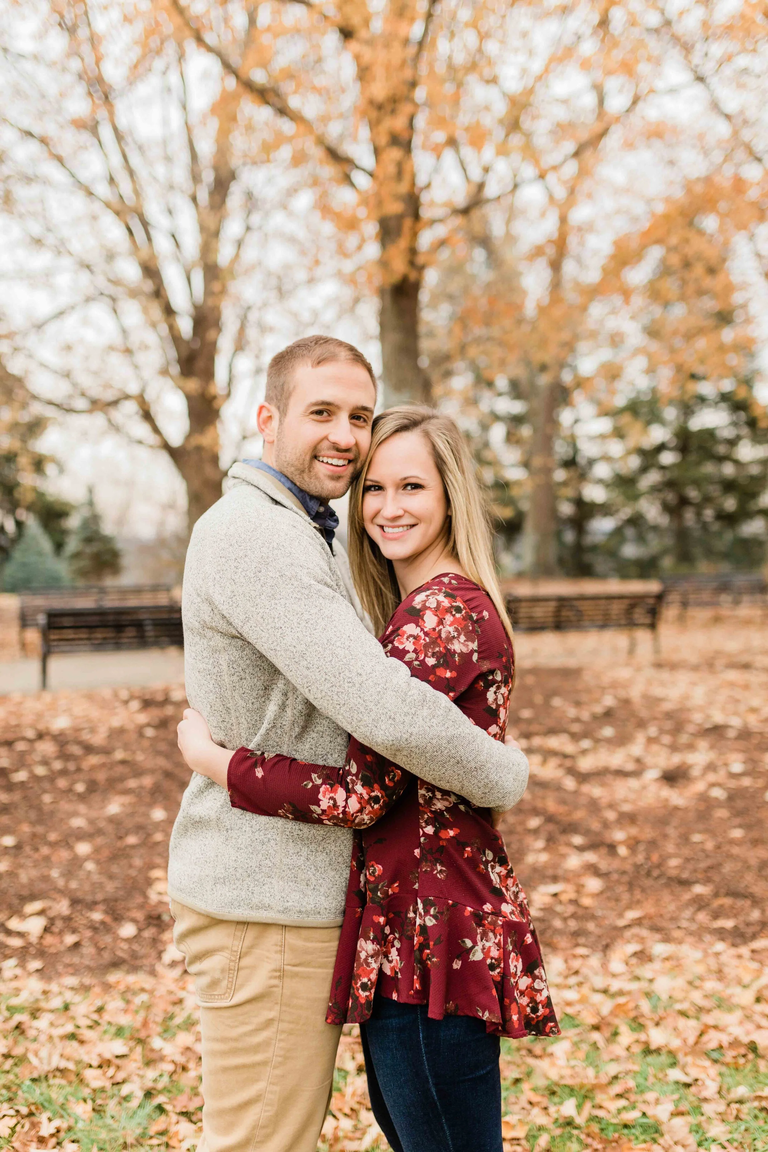cincinnati engagement photographers-1.jpg
