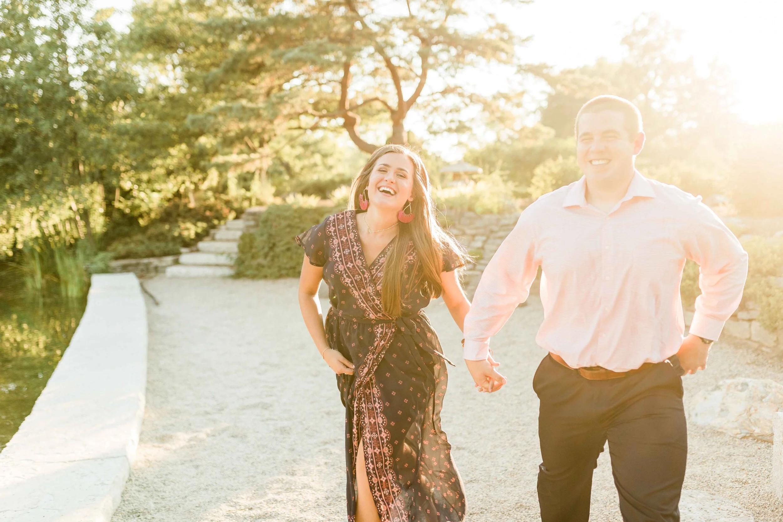 Megan &amp; Joey {Cox Arboretum Metropark Engagement Photos}