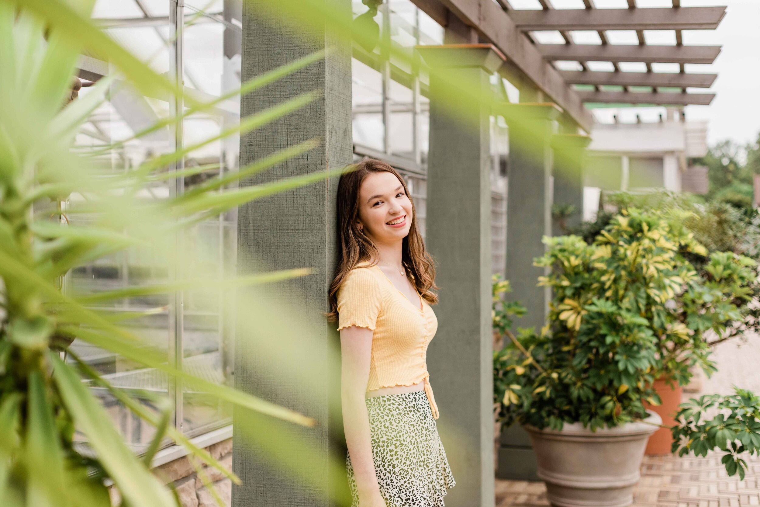 cox arboretum senior pictures-4.jpg