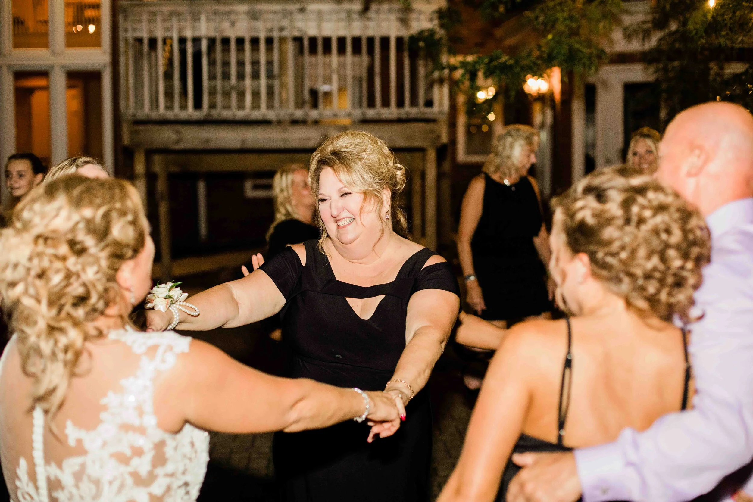 the estate at sunset farm reception-8.jpg
