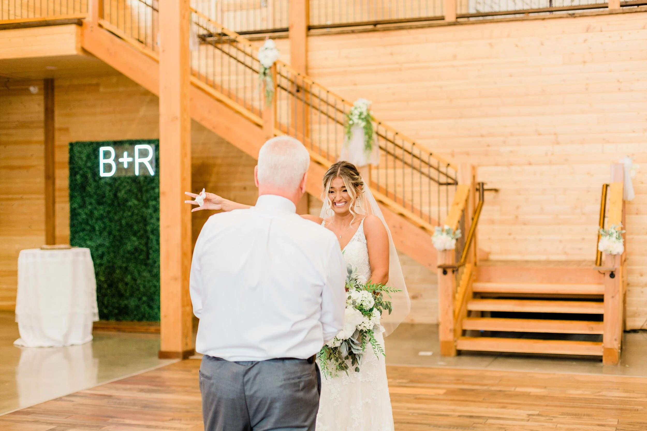 bride and dad first look-1.jpg