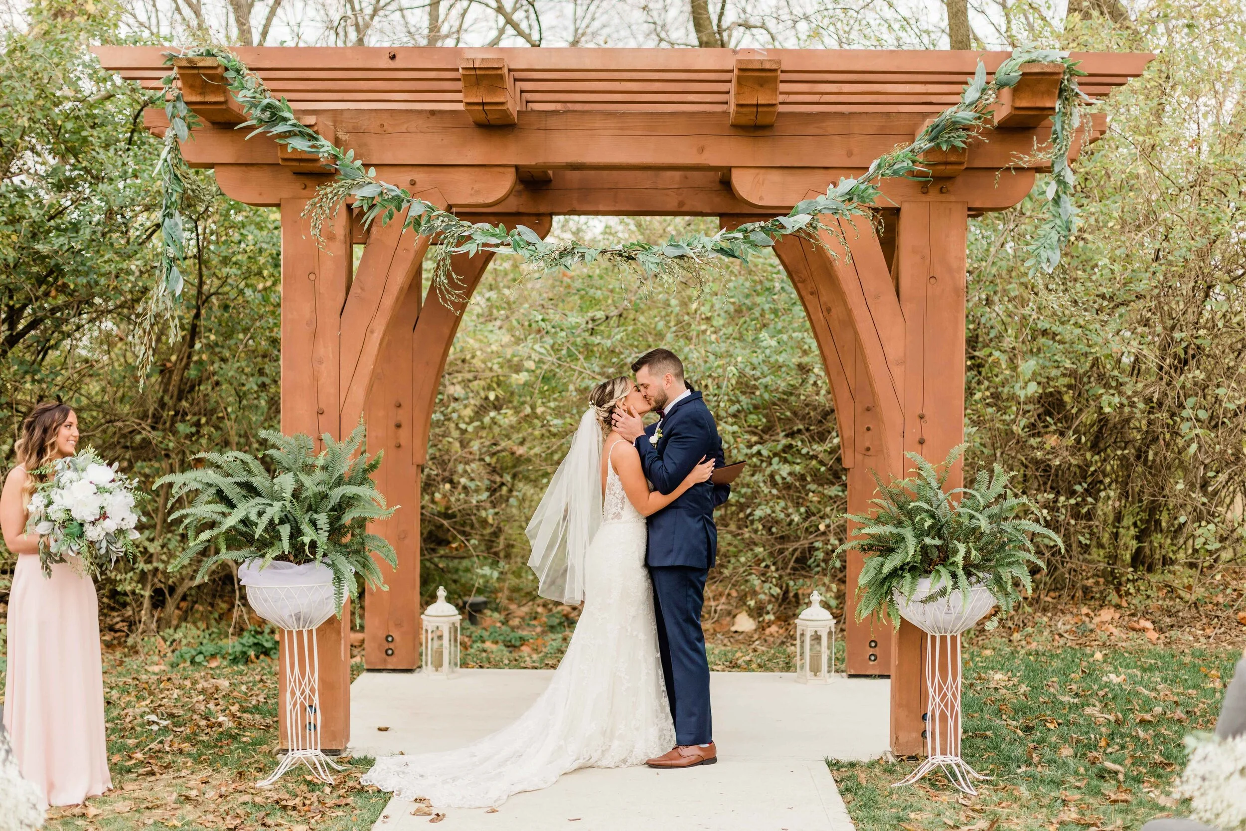 stone valley meadows wedding ceremony-2.jpg