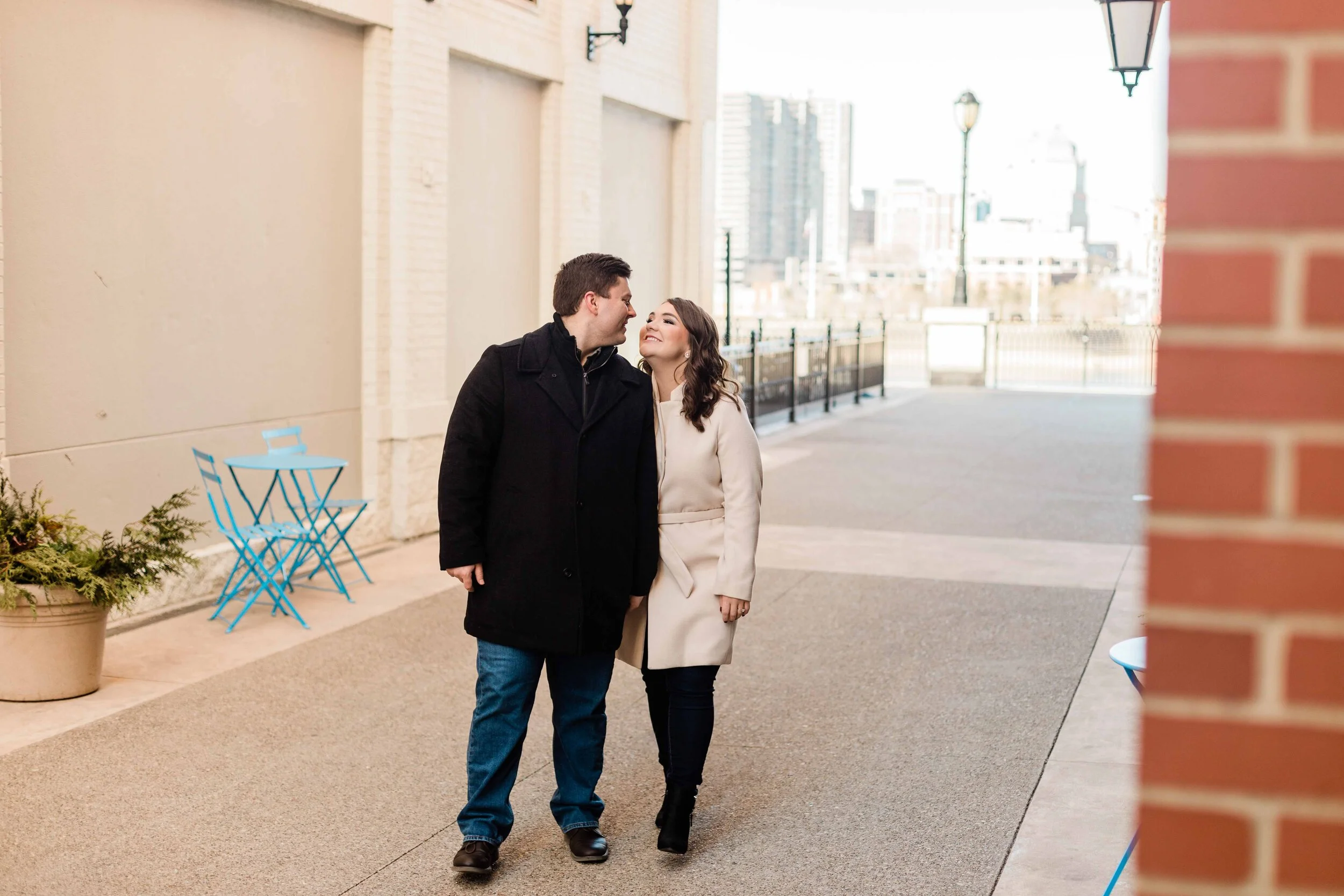 cincinnati engagement photographers-2.jpg