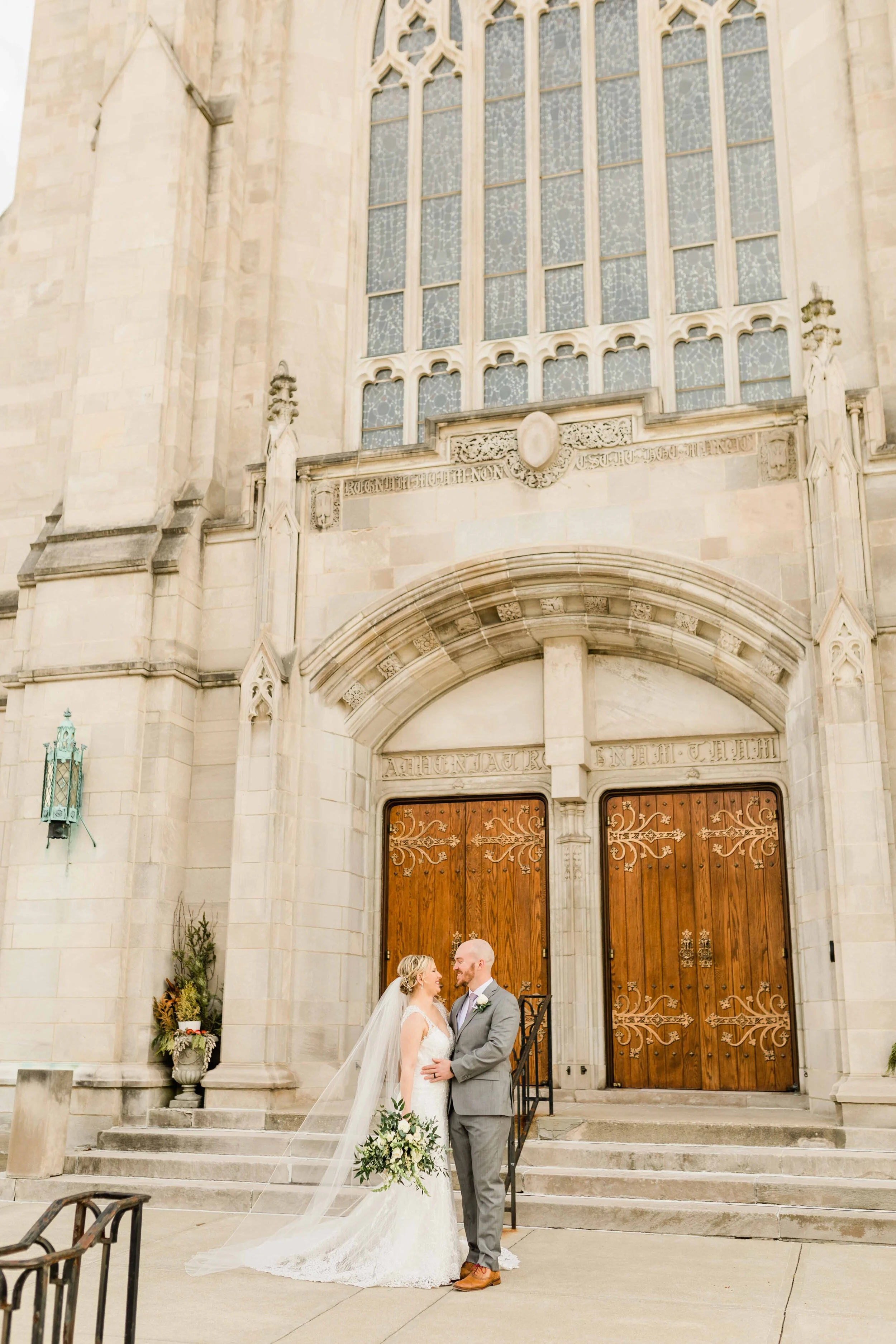 bride and groom photo inspo-46.jpg