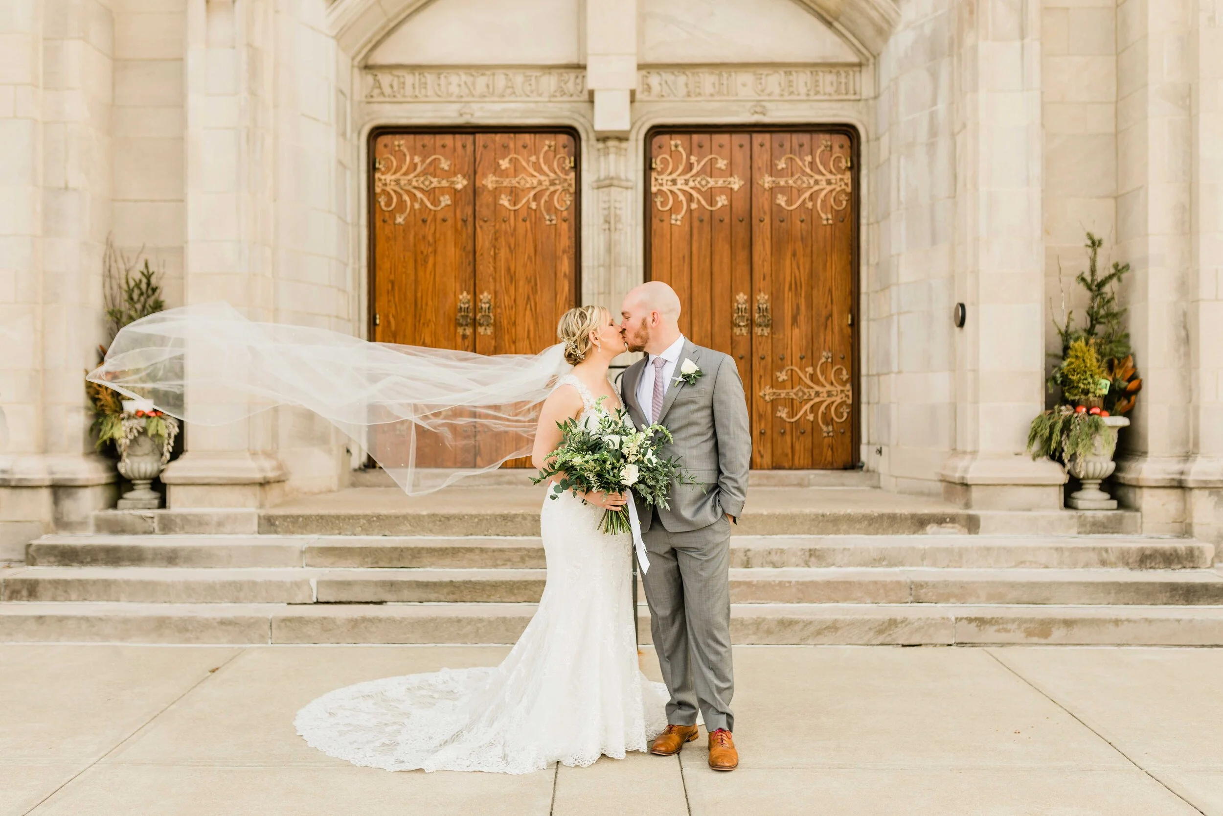 Quinton &amp; Grace {Cincinnati Wedding}