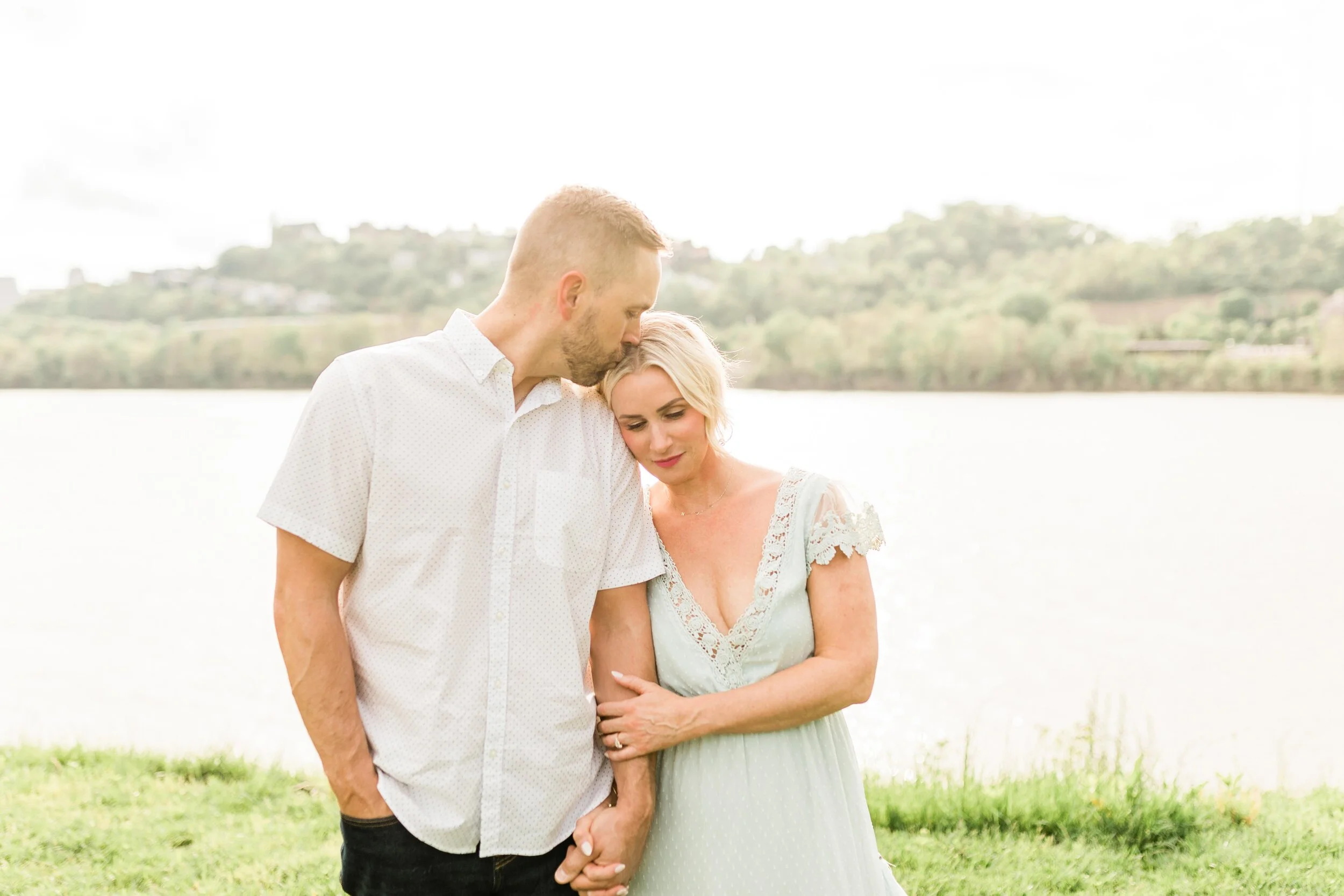 Nick &amp; Natalie {NKY Engagement Session}