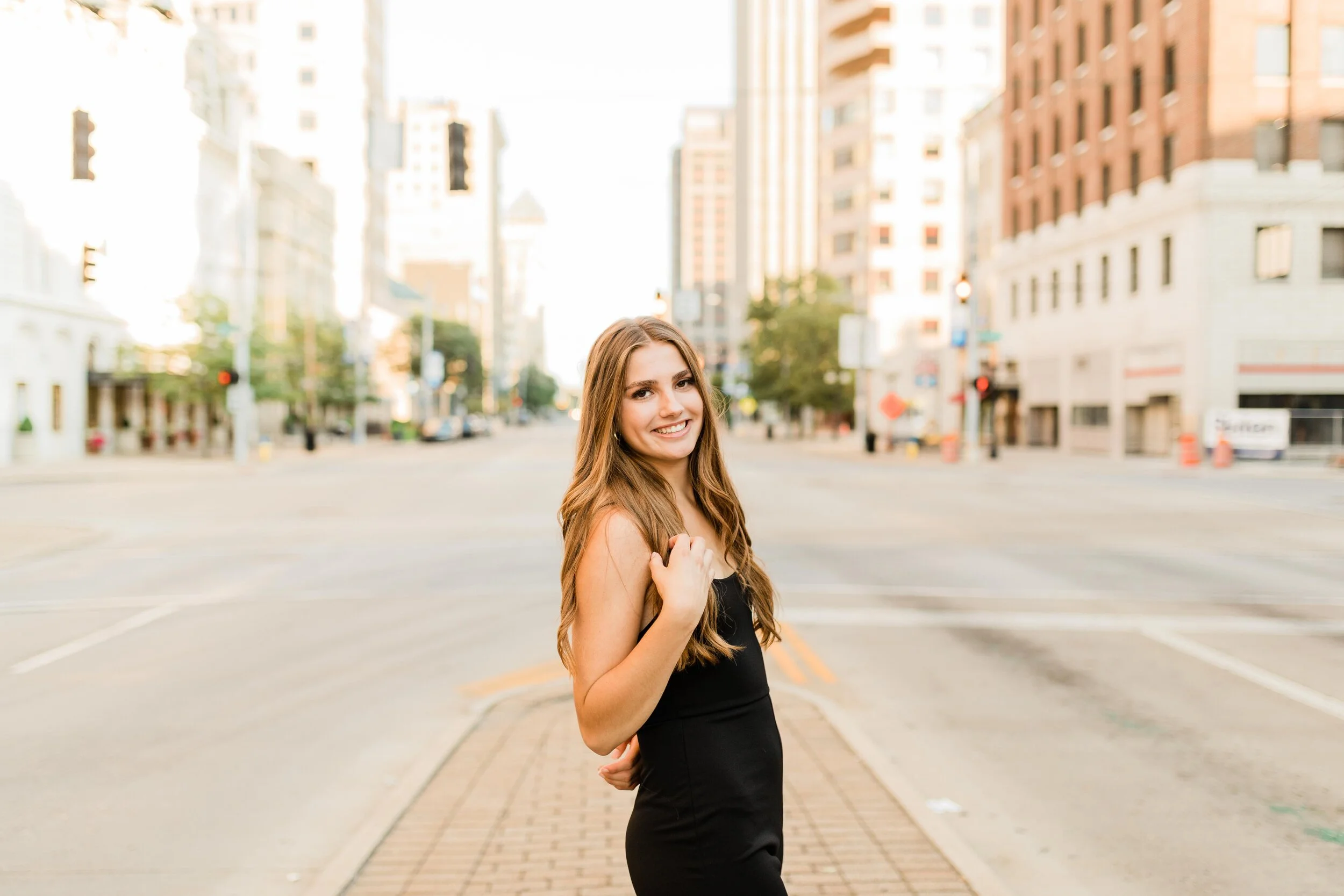 Isabella Fortman {Downtown Dayton &amp; Wegerzyn Gardens Senior Session}