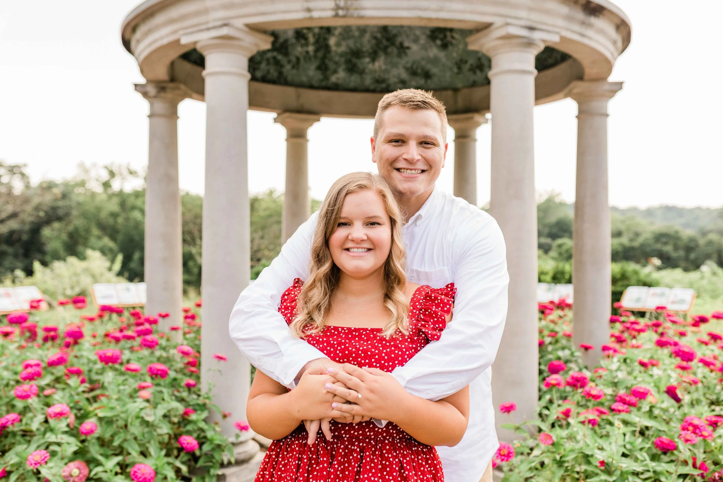 cincinnati engagement photographers-3.jpg