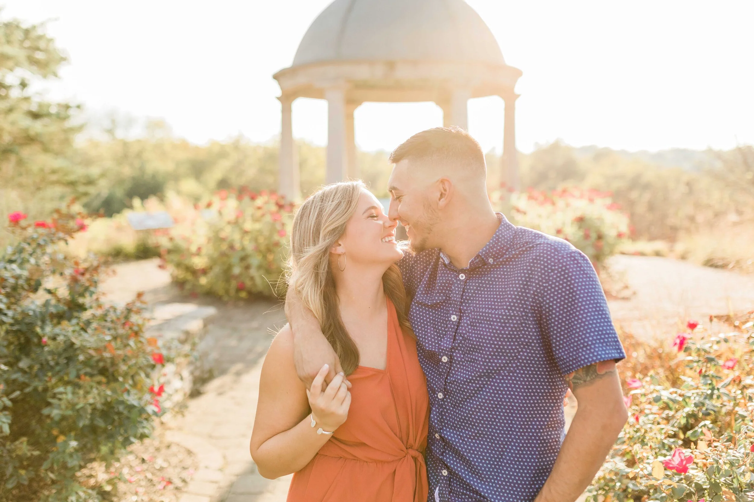 cincinnati engagement photographers-2.jpg