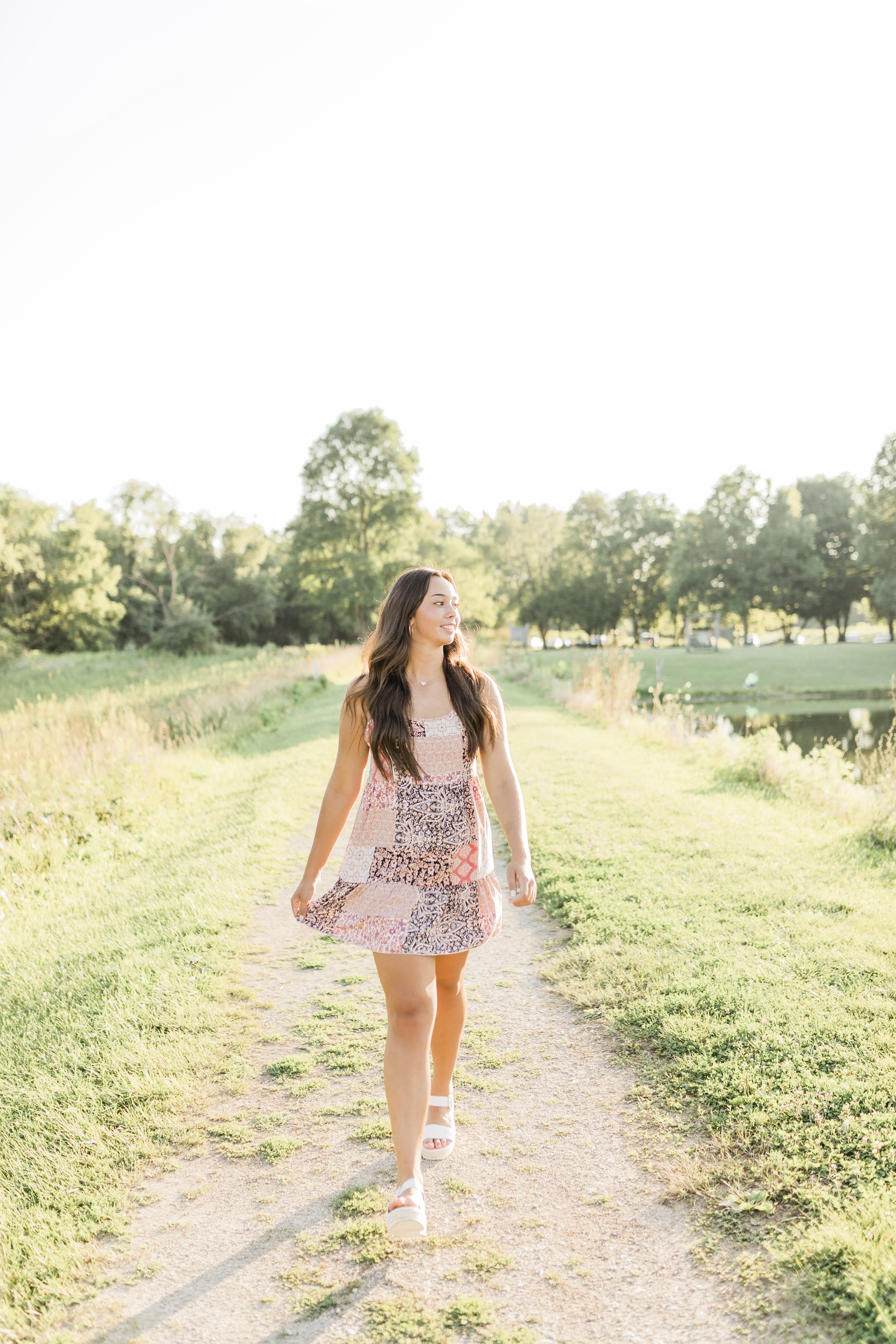 Carriage Hill Metropark Senior Picture.jpg