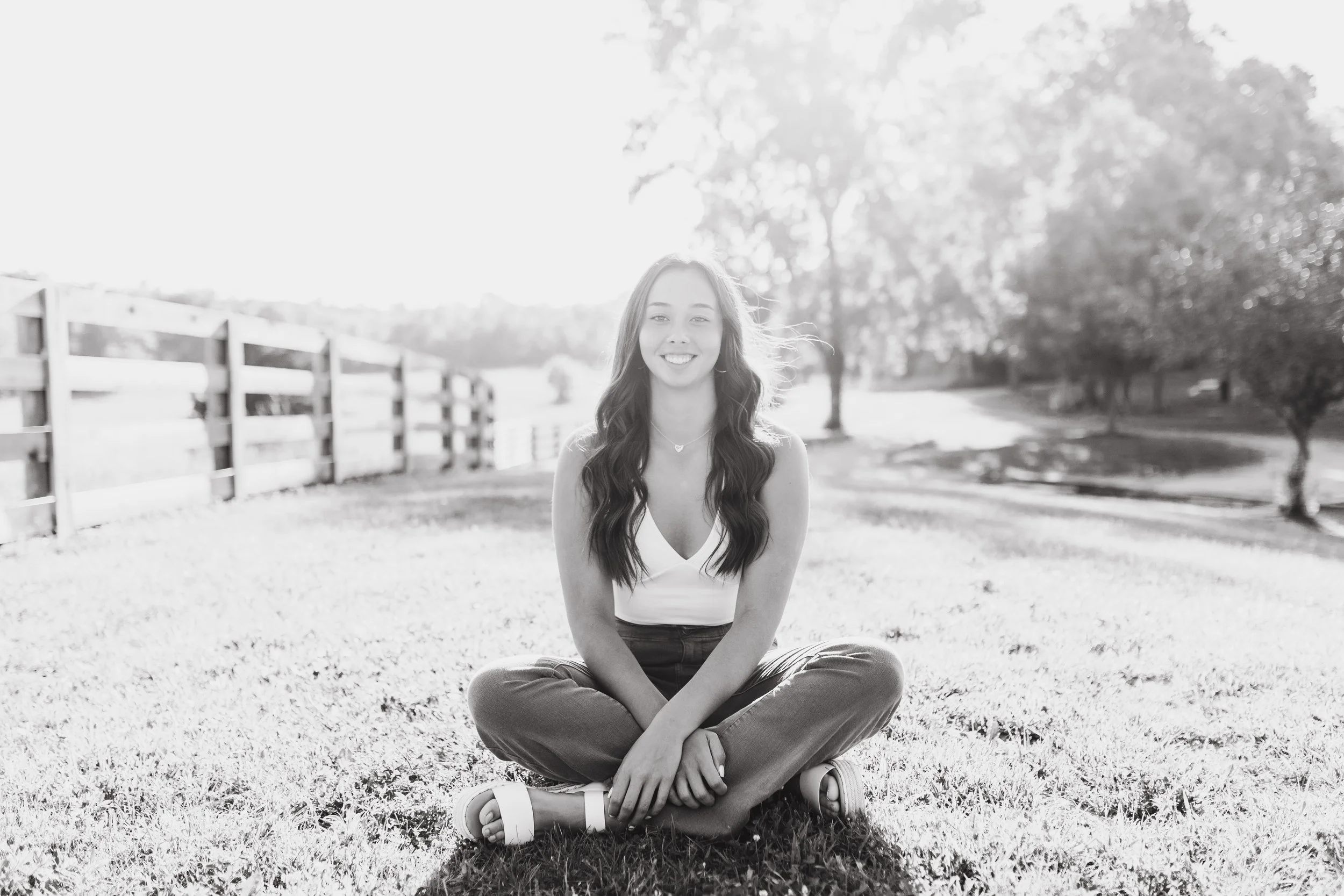 Senior Photos at Carriage Hill Metropark.jpg