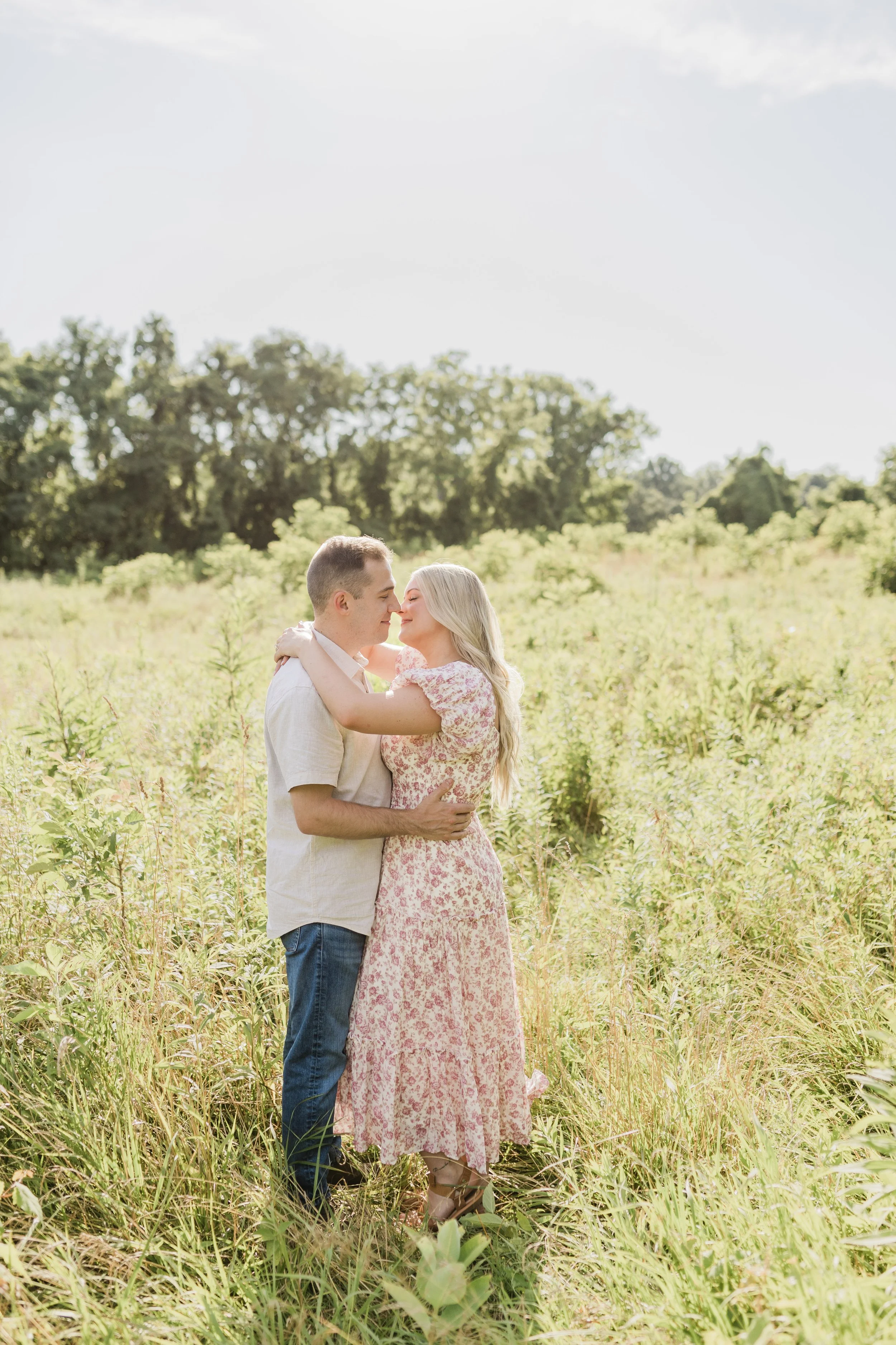 cincinnati engagement photographers.jpg