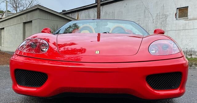 This 2003 Ferrari 360 Modena Spider had early generation paint protection film with horrible gaps that needed to be removed. Our client decided to cover the full front end and the areas where the convertible top sits with Ultimate Plus PPF film for u