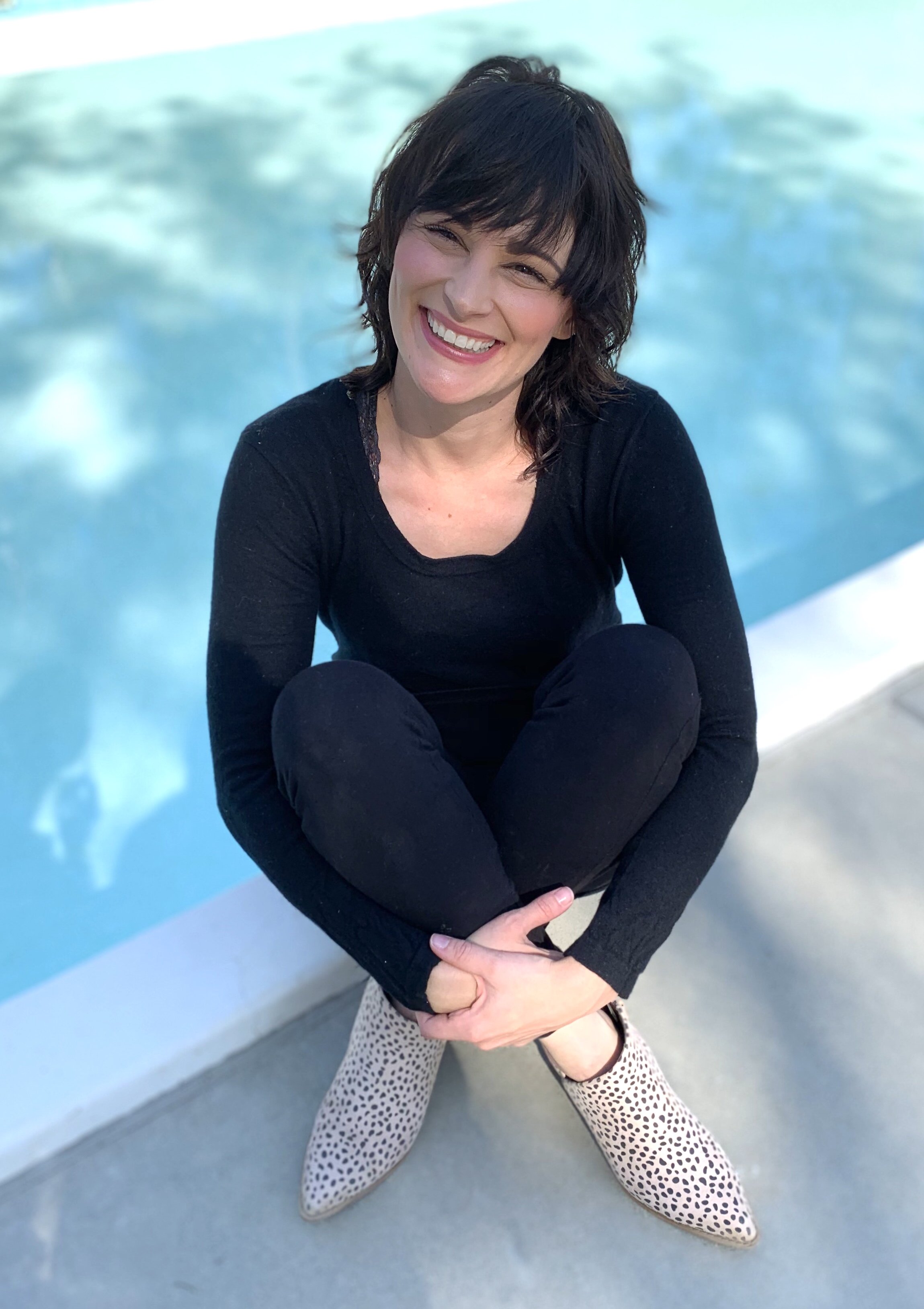 Jennifer, founder + education director Best known for: grey coverage + camouflage, fine hair + razor cuts. Loves to make your hair fit your lifestyle! //NOT accepting NEW guests at this time// Instagram: @jen_twighairlounge est. TWIG in 2009, been in the industry since 1994