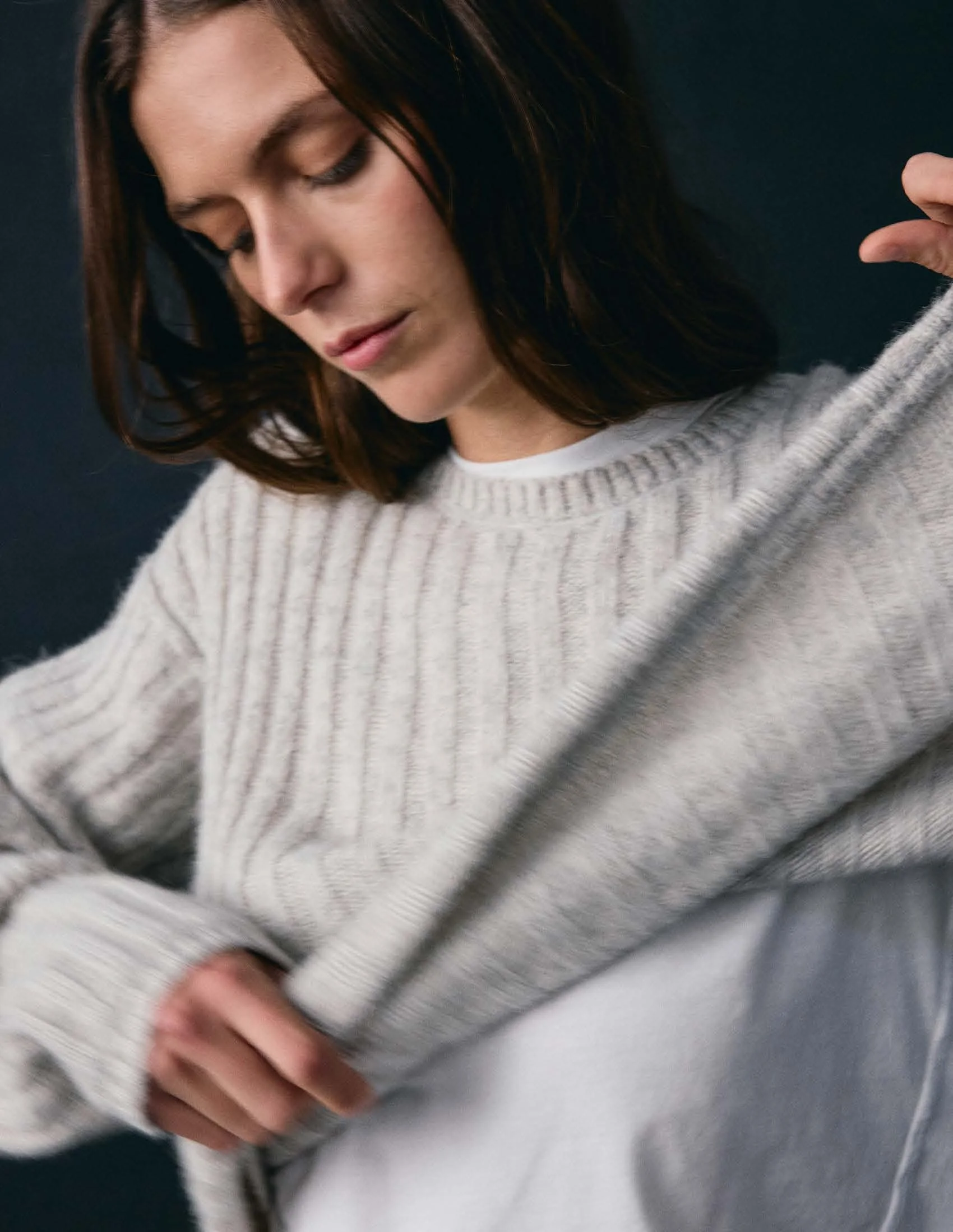 HOL25 LOOKBOOK_Page_12.jpg