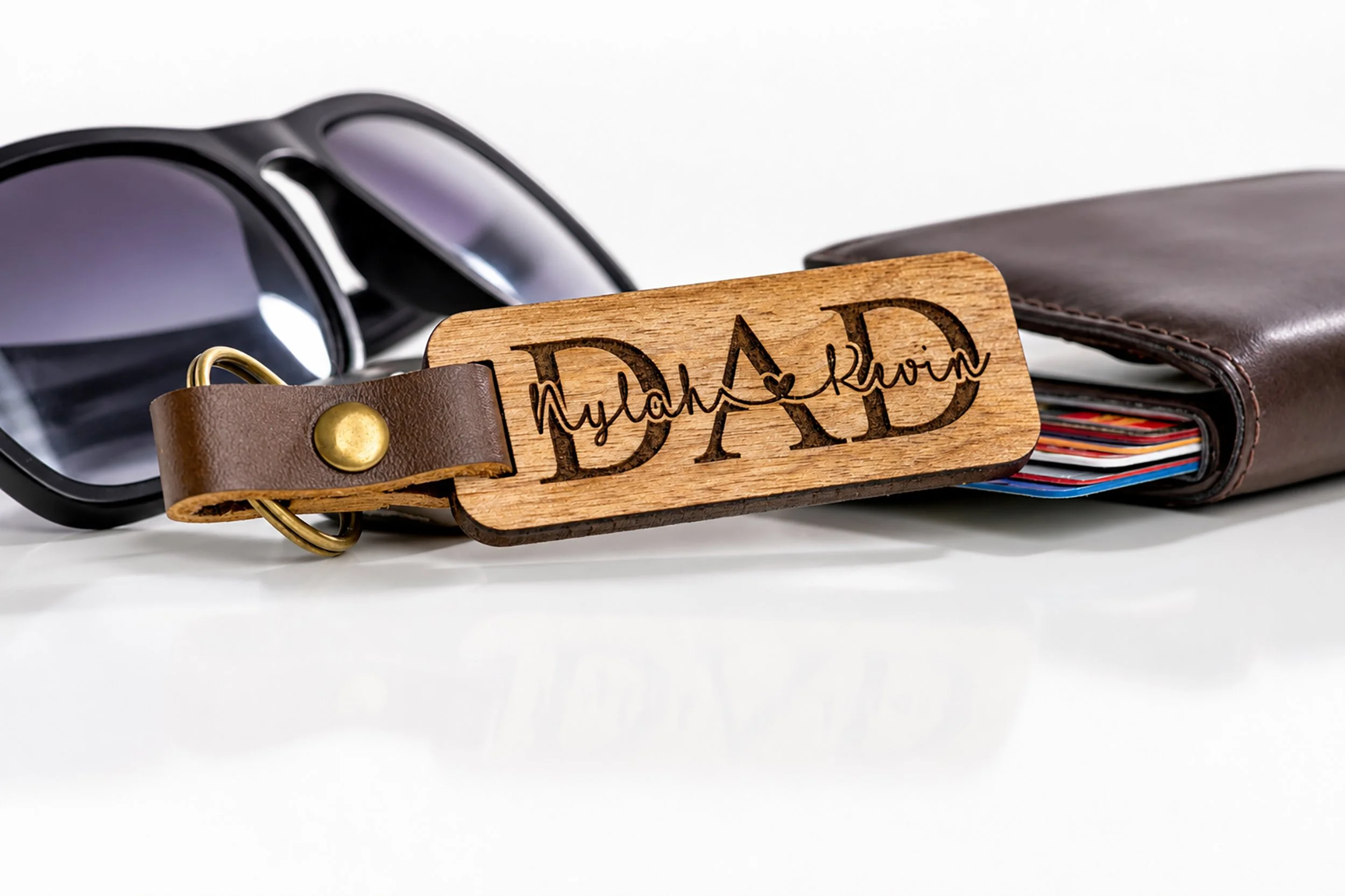 product-photography-personalized-keychain.jpg