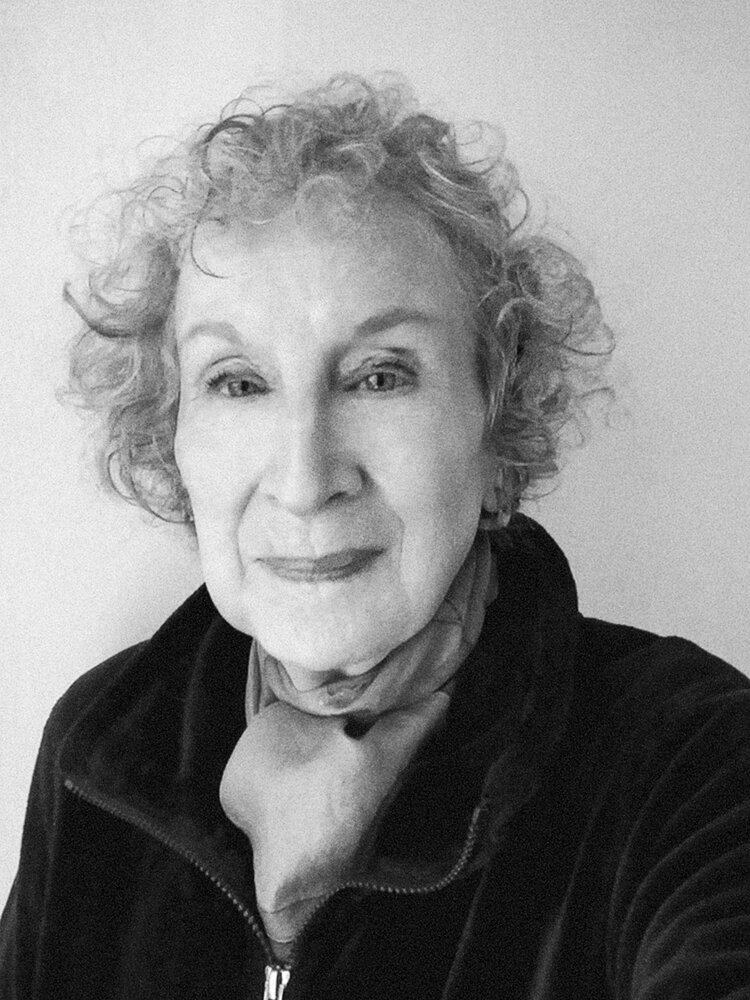  Margaret Atwood 