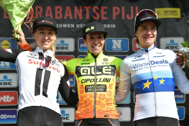 Podium.jpg