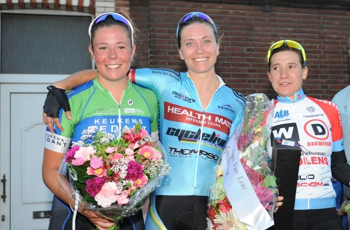 Podium Kapellen.jpg