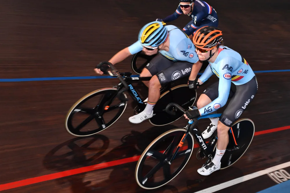 Zeges voor D'hoore-Kopecky en Degrendele in internationale meeting Gent