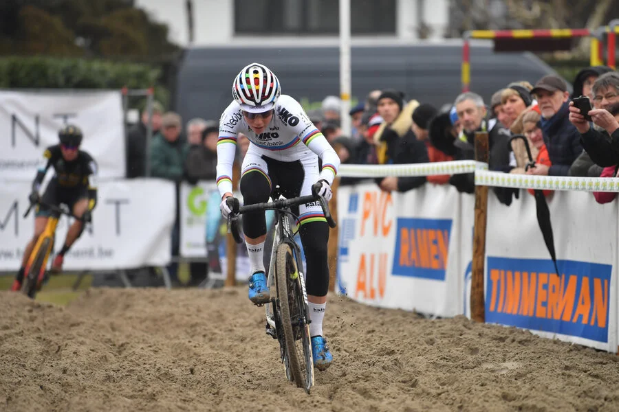 Sanne Cant wint de 'Kristallen Fiets'