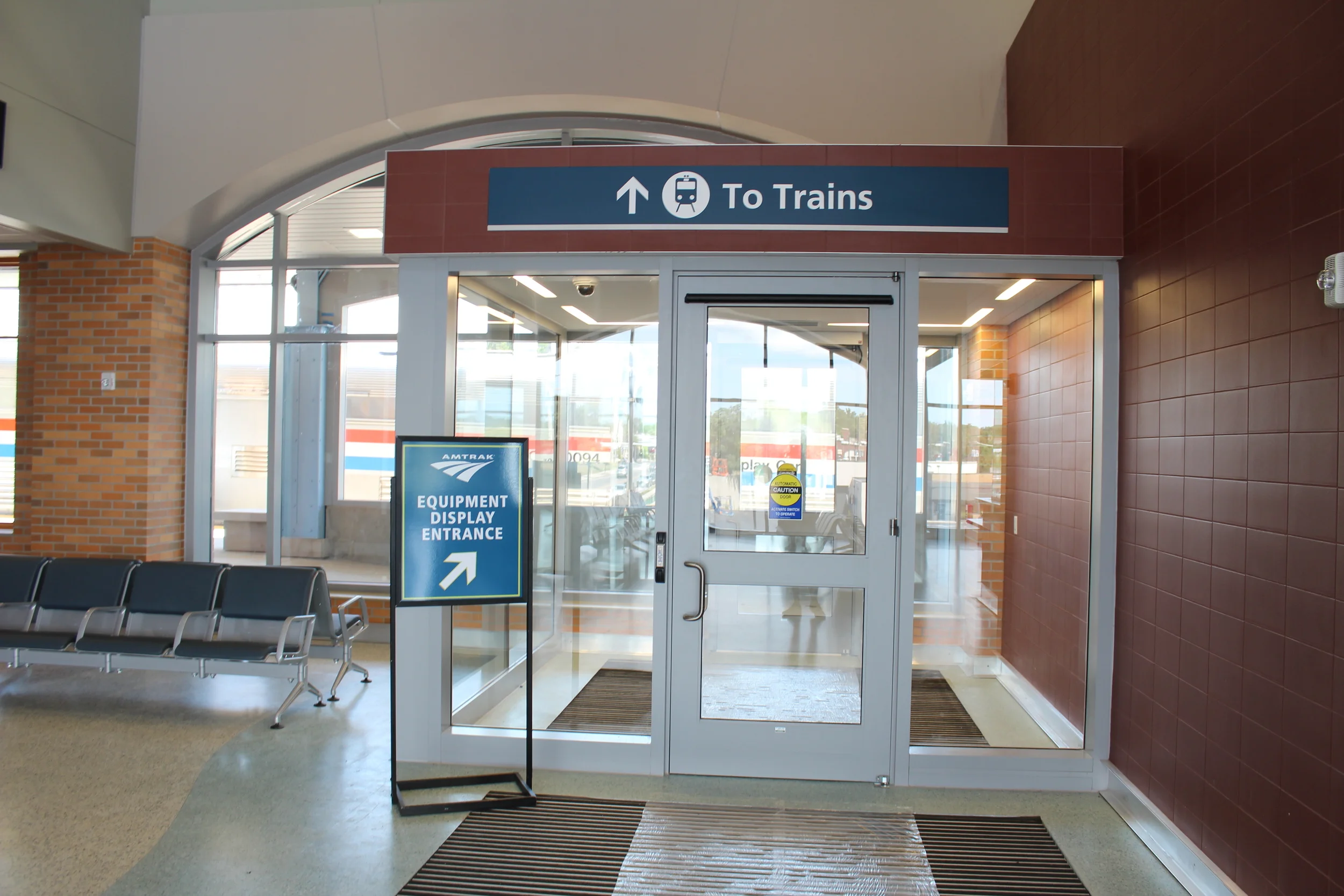 Upstairs Tickets and Baggage Lobby at New Niagara Falls NY Amtrak Station