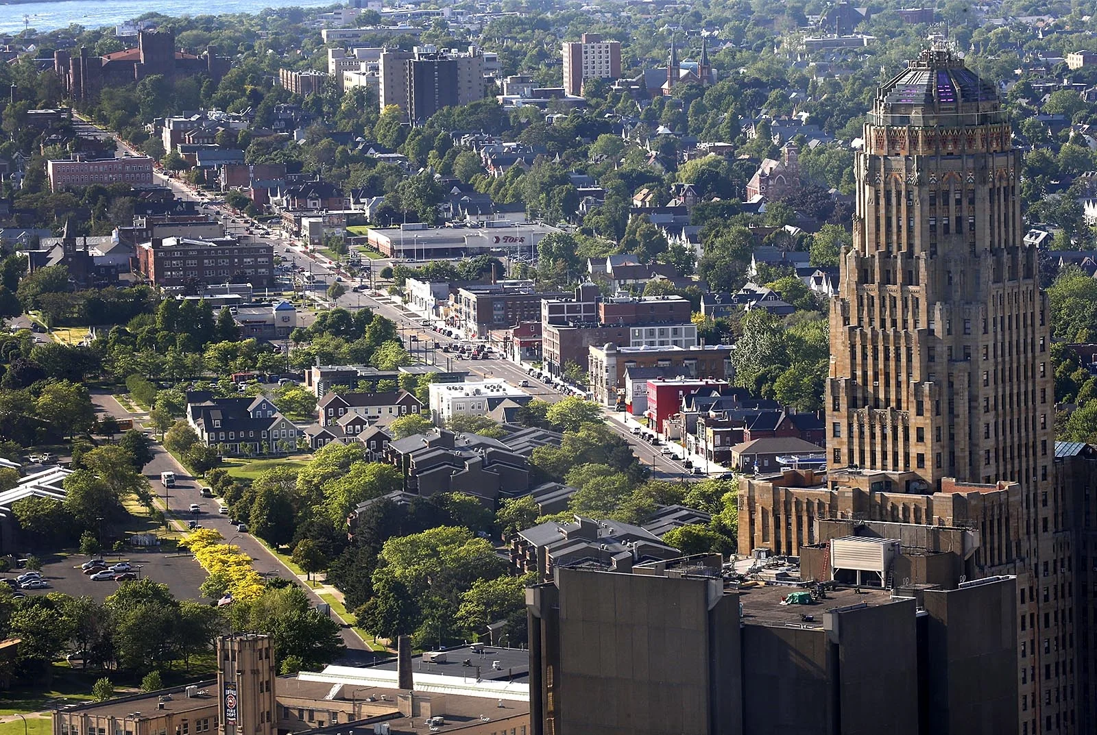 Buffalo City Hall and Niagara Street