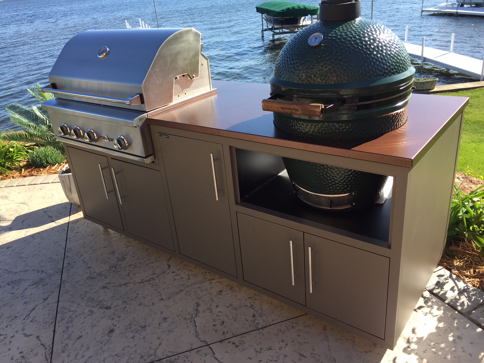 82" Coastal Challenger Kitchen w/ Grill + Big Green Egg (pictured above) • Delta Heat 32" gas grill + vinyl cover • Large Big Green Egg • Storage • BGE Accessories included: vinyl cover, ash tool, grid lifter, ConvEGGtor, pitt mitt, "The Lifter" and 20lb of lump charcoal • Price: $6,464.65 • Prattsgiving Deal = $5,564.65 (this is $900 off regular price!)