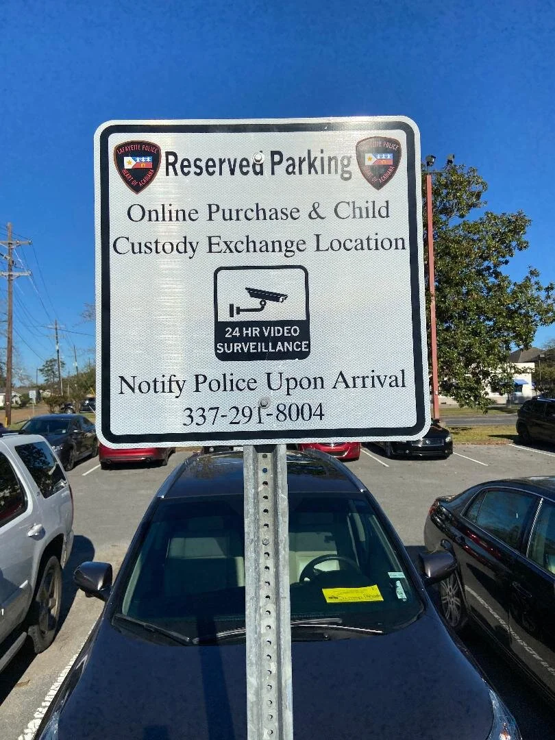 Safe Location for Holiday Online Person-To-Person Exchanges