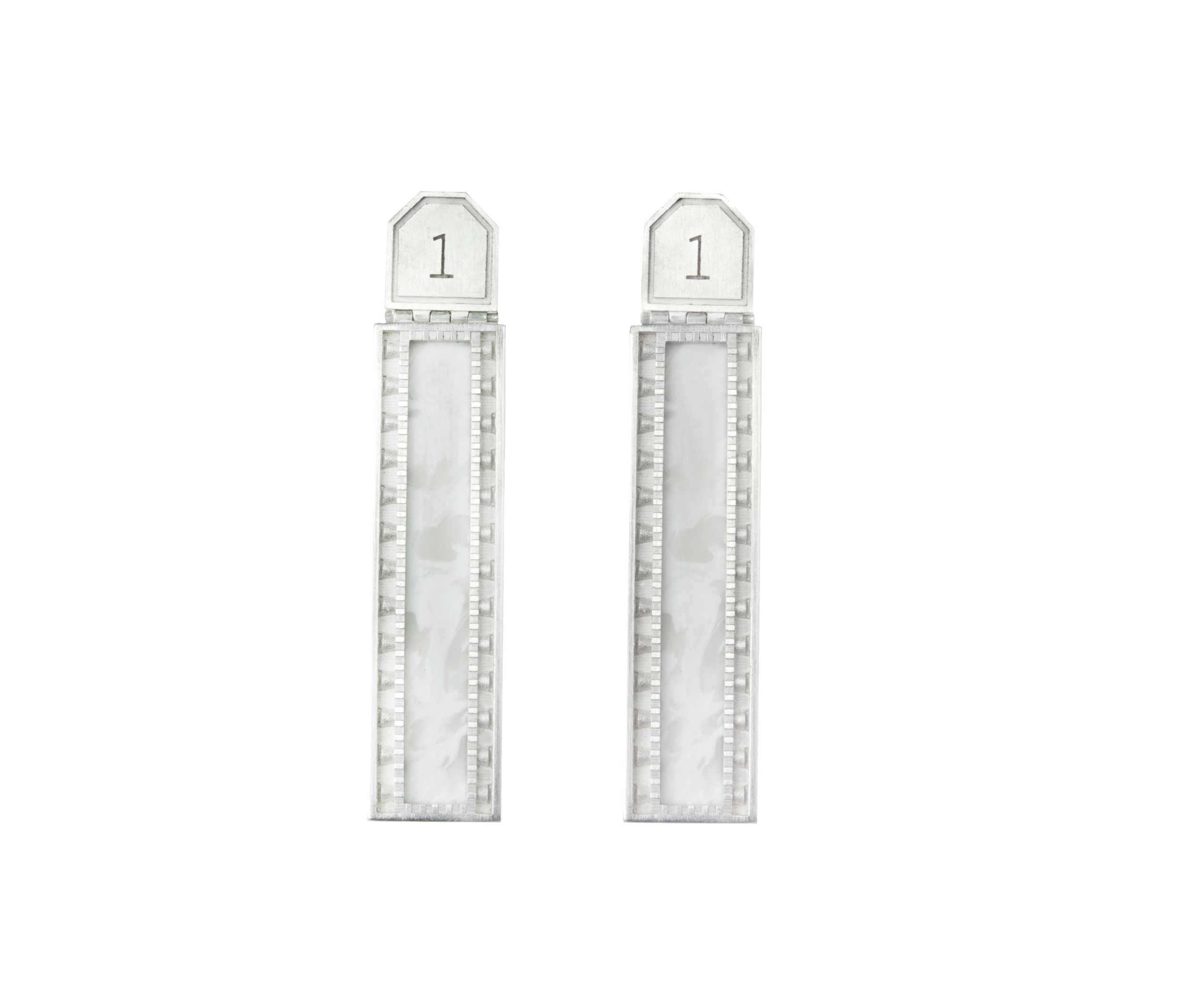 CALF DROP EARRINGS