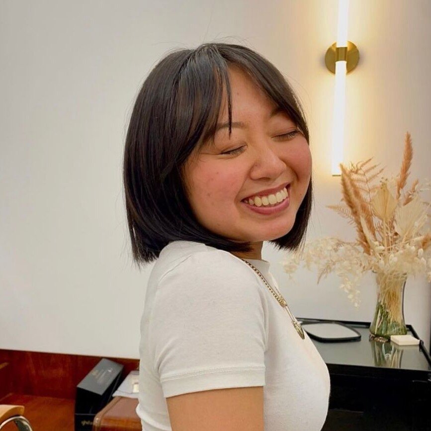we love to see how happy our clients are at the end of their appts! and by the looks of it, seems like Francesca absolutley nails this bob! @italian_beauty_secrets. #haircut #haircut #haircuts #haircutstyles #haircutforwomen #hairroinsalon