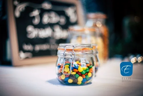 What+to+Do+with+Halloween+Candy+Ellis+Dental.jpg
