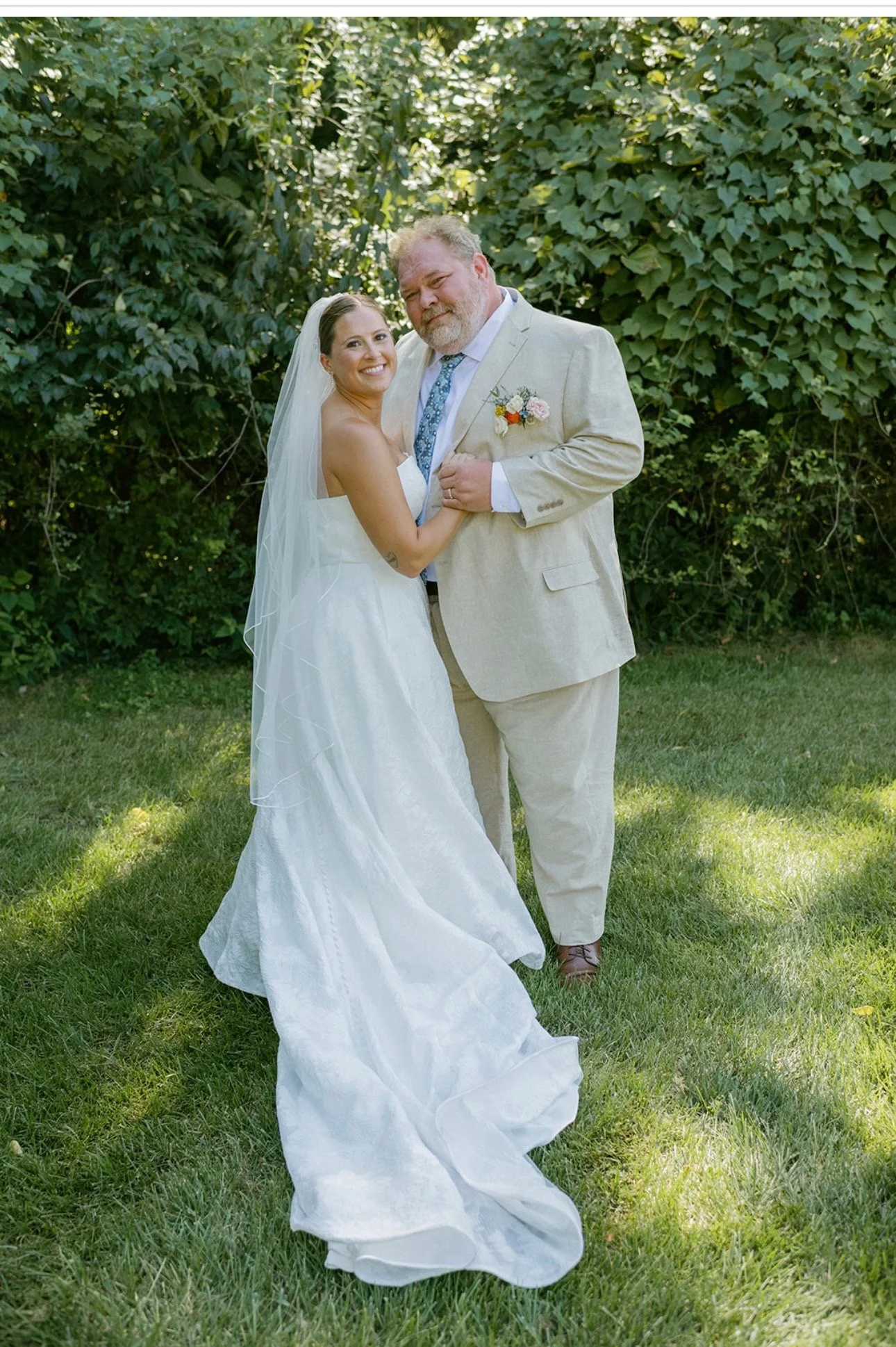 💙 Congrats to Bailey (one of our sleep coordinators). She recently married her beau, Ryan, and we are thrilled for her! 💘