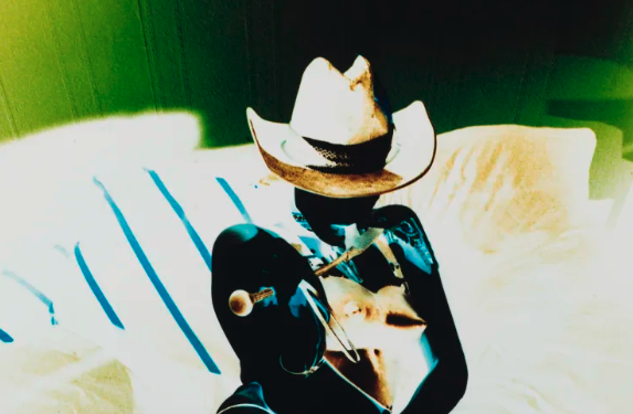 Lola Flash: Believable