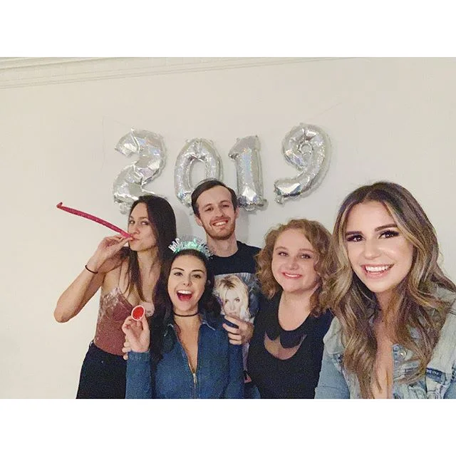 Hoping 2k19 brings more Jell-O shots and giggles with these peeps 🥳