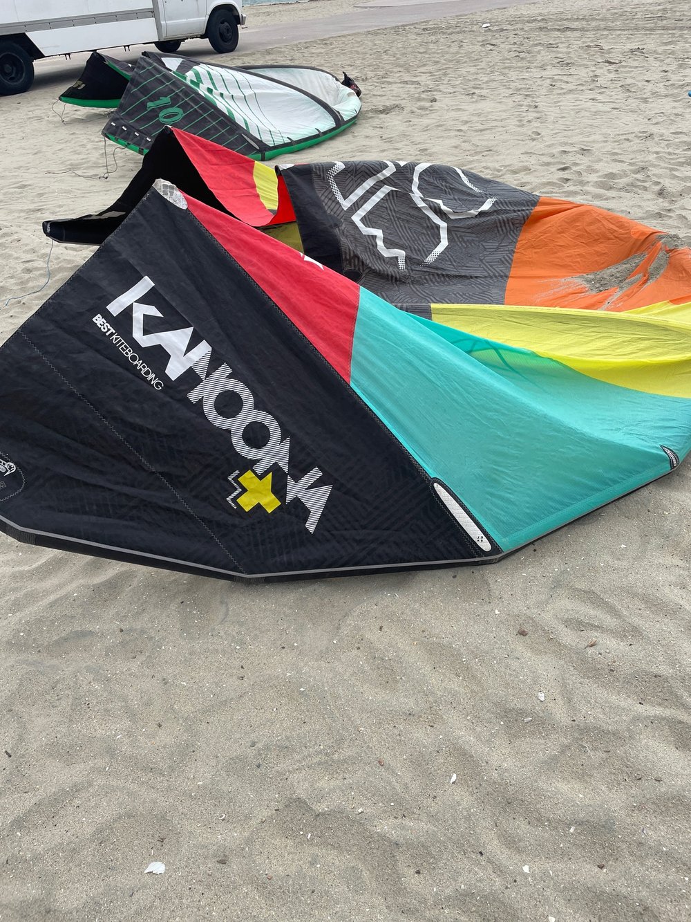 Best kahoona 9.5m — SoCal Kitesurfing