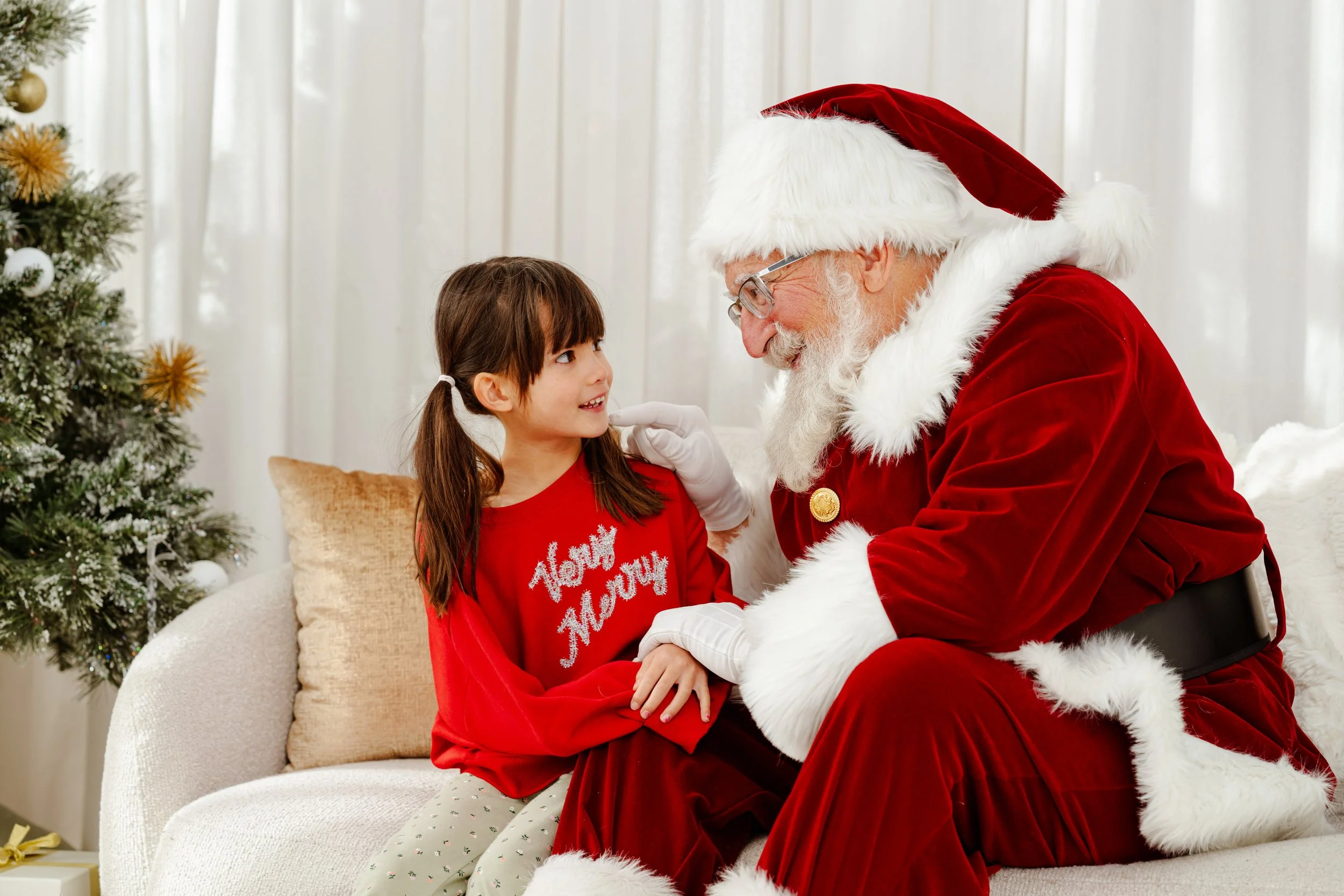 santa2025-marilee.co-08304.jpg
