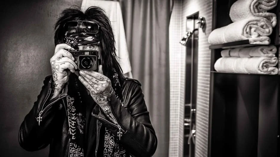 Nikki Sixx Has Hard-Earned Ideas For Battling The Opioid Crisis