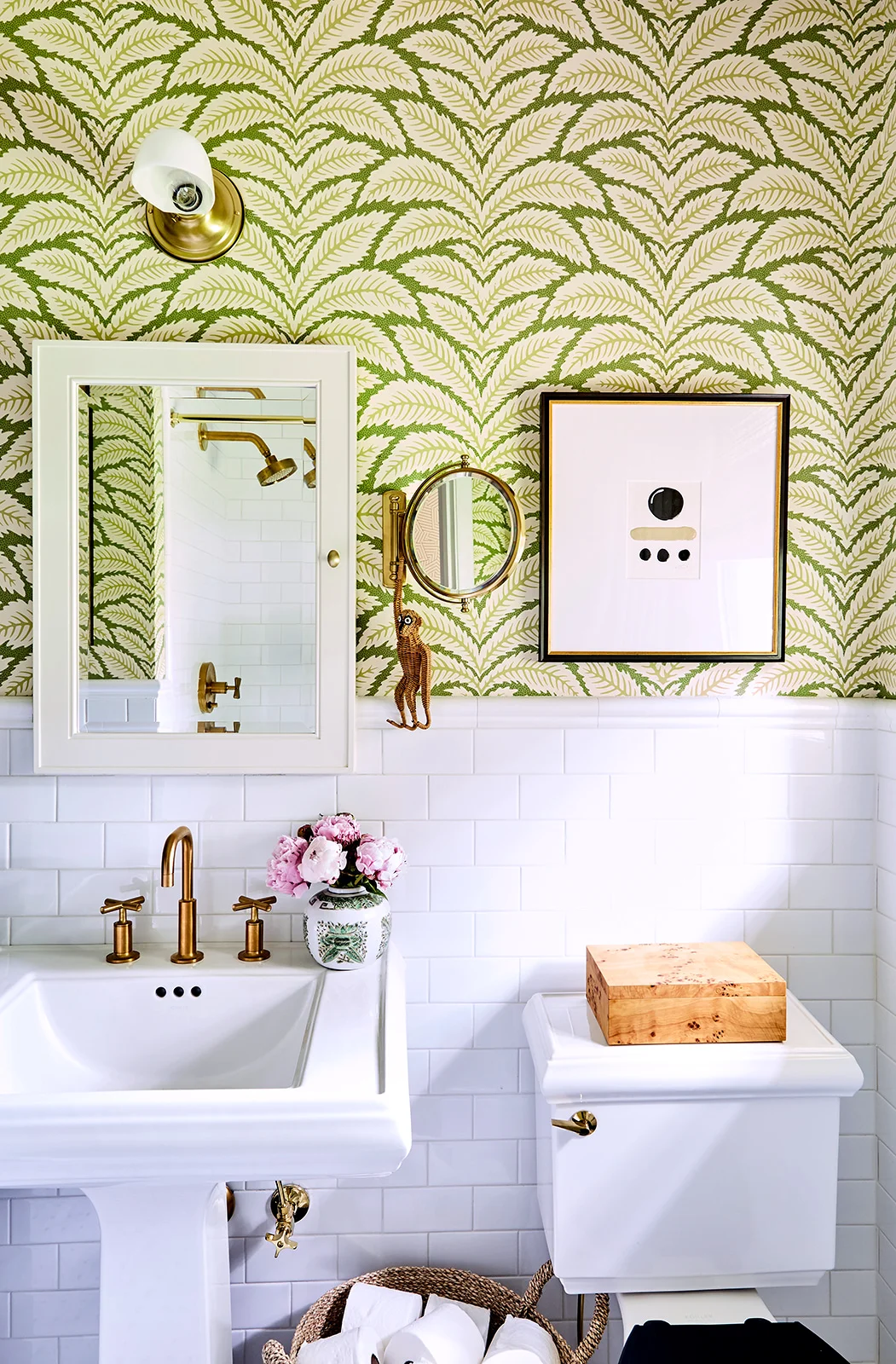 MegBathroom_0021.jpg