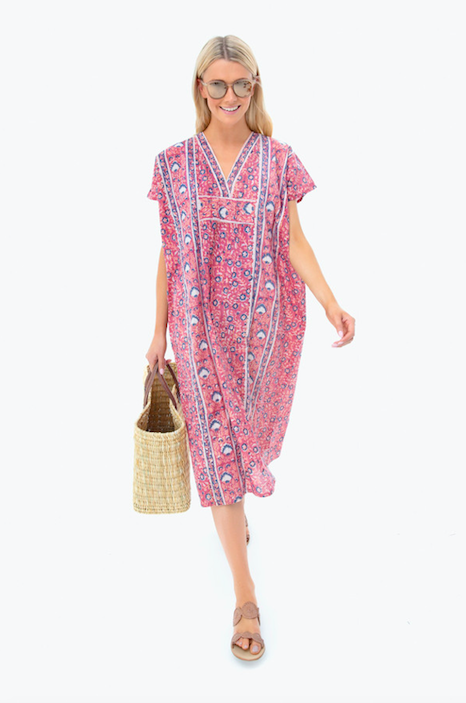 this chic caftan is about to be part of our warm weather uniform!