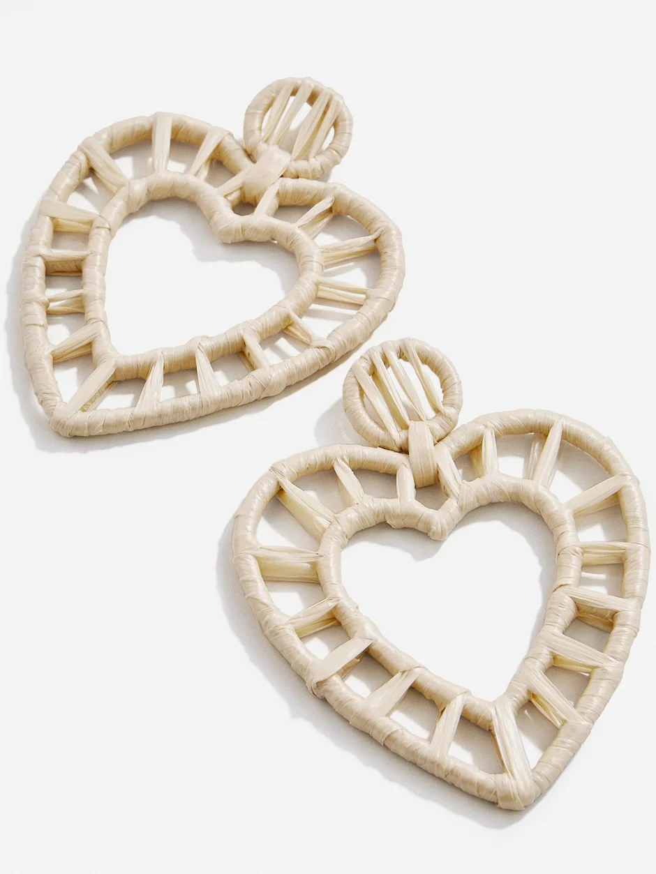 these raffia earrings made our hearts skip a beat!