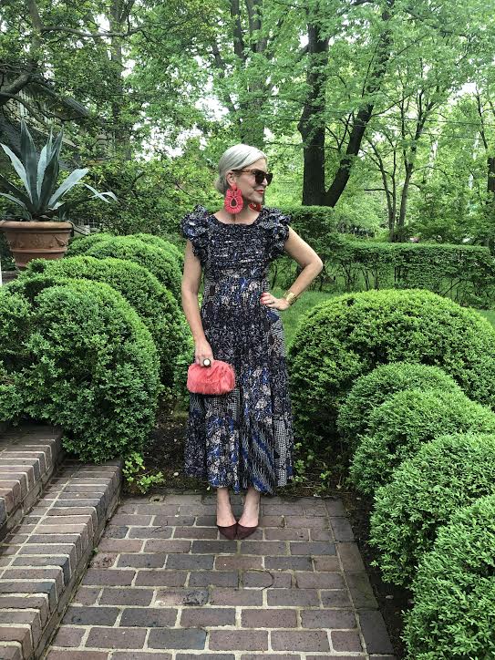 snap up our favorite patchwork patterned dress at 40% off! (this dress runs a touch small, so if you’re in between sizes we recommend sizing up!)
